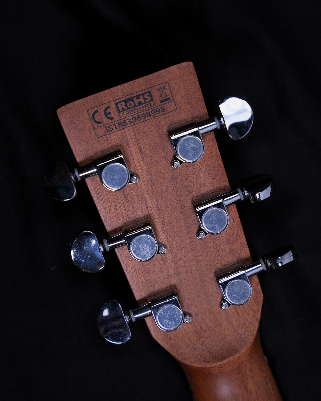 SQOE OM40B Solid Spruce Top OM Acoustic Guitar Natural - headstock back with tuners