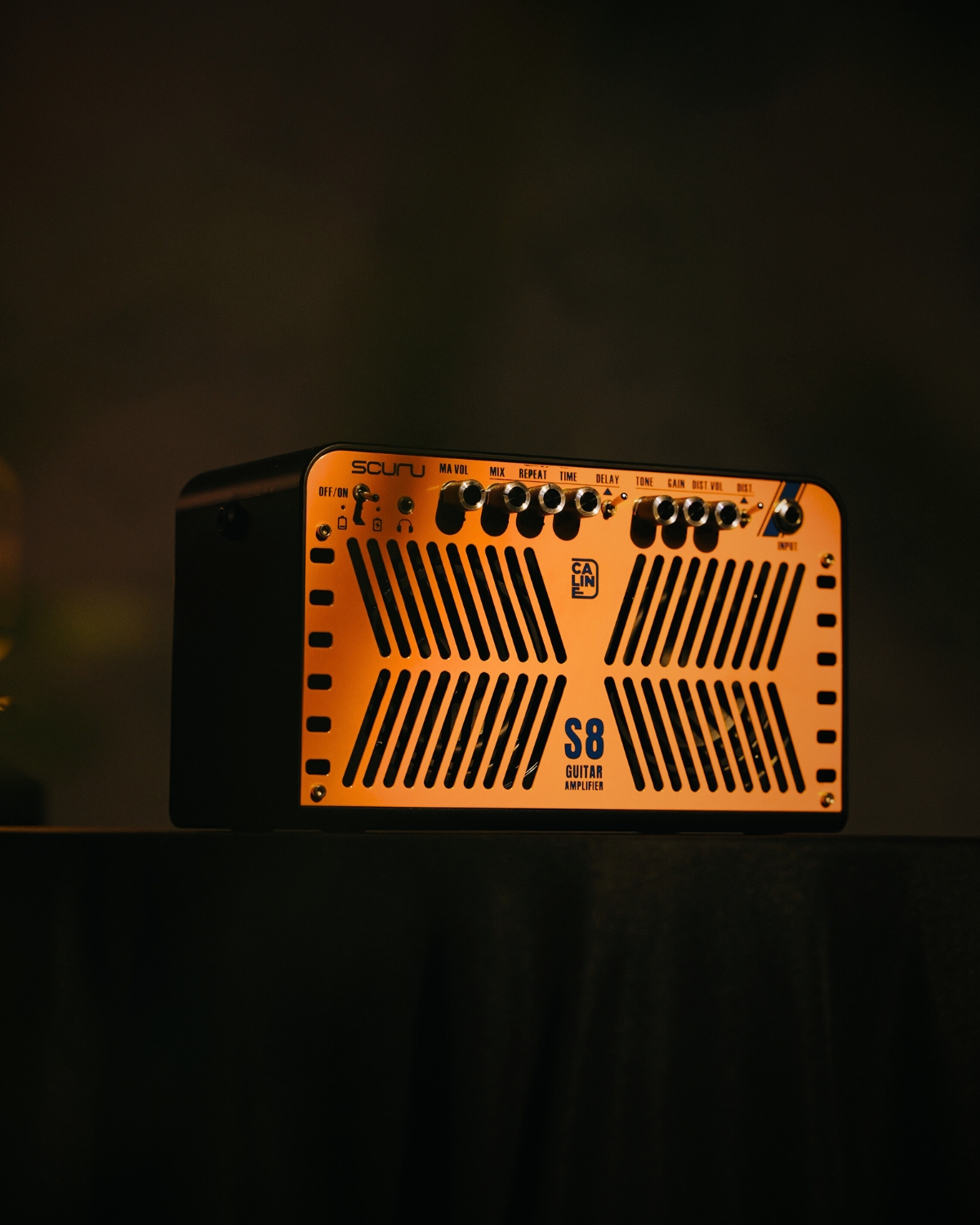 Caline Scuru S8G Portable Guitar Amplifier 20W with Bluetooth Effects