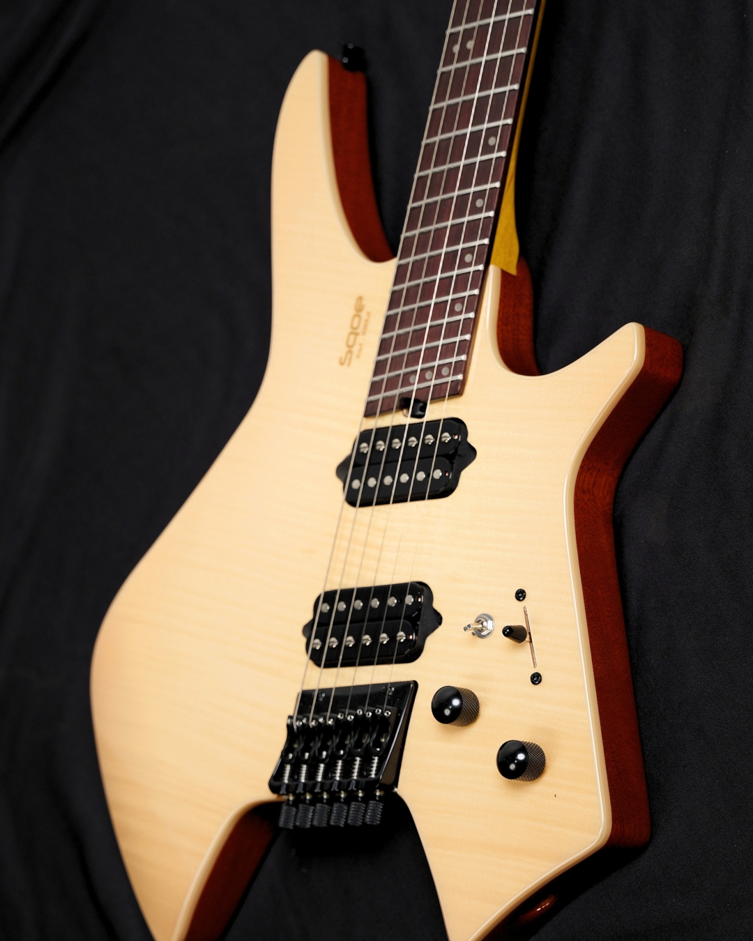 SQOE SEWT998 Headless Electric Guitar - Natural