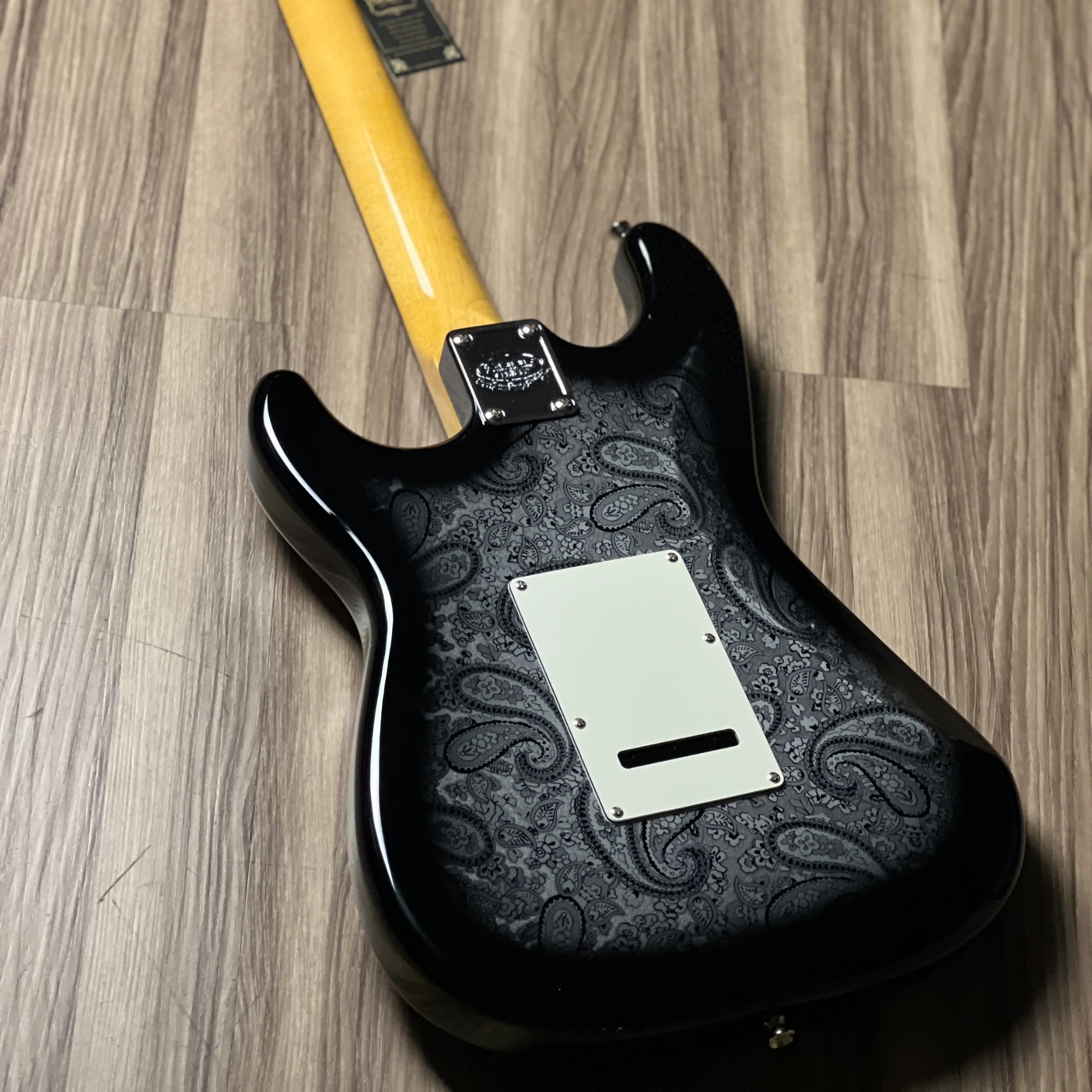 SQOE SEST1100 HSS - PAISLEY BLACK HARDCASE WITH KIT