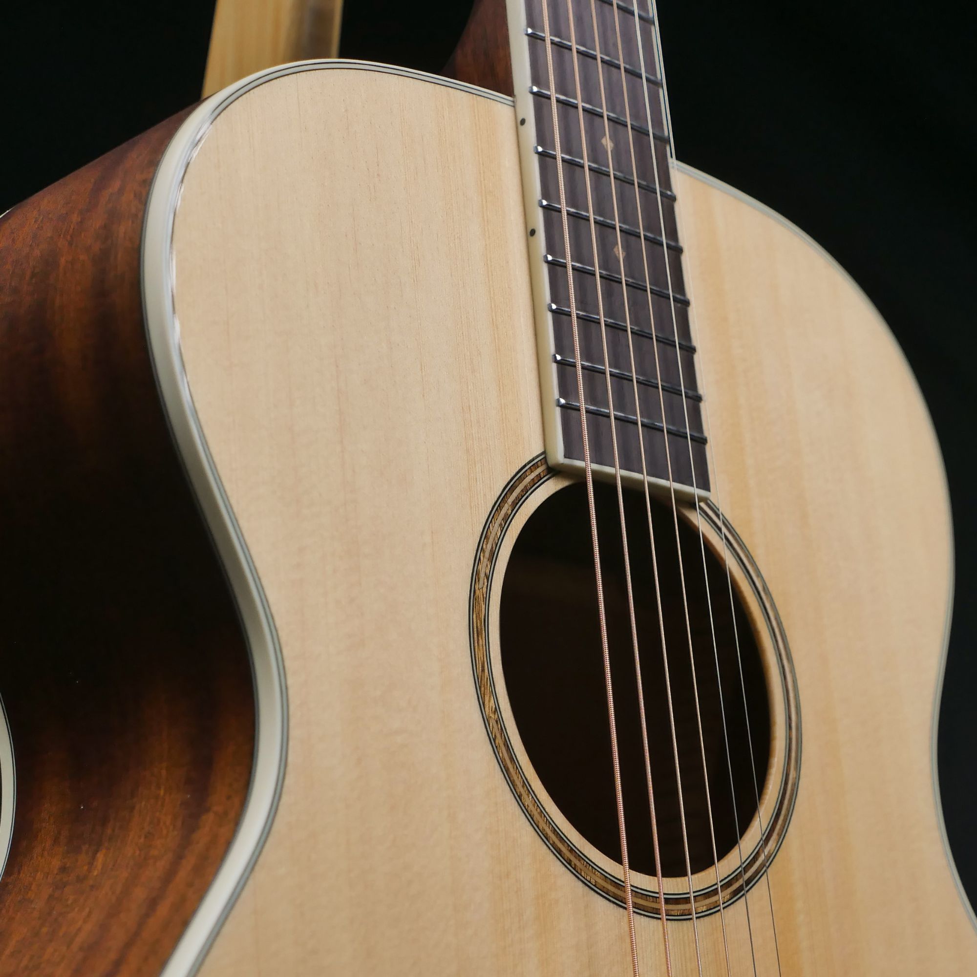 VESPERA - HEX VF300E SOLID TOP WITH LR BAGGS ELEMENT VTC EQ NATURAL