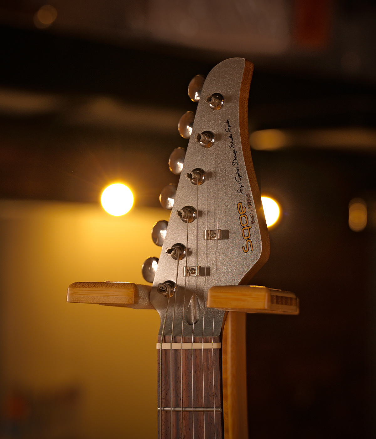 SQOE SEST700 HSS -Firemist Silver with kit