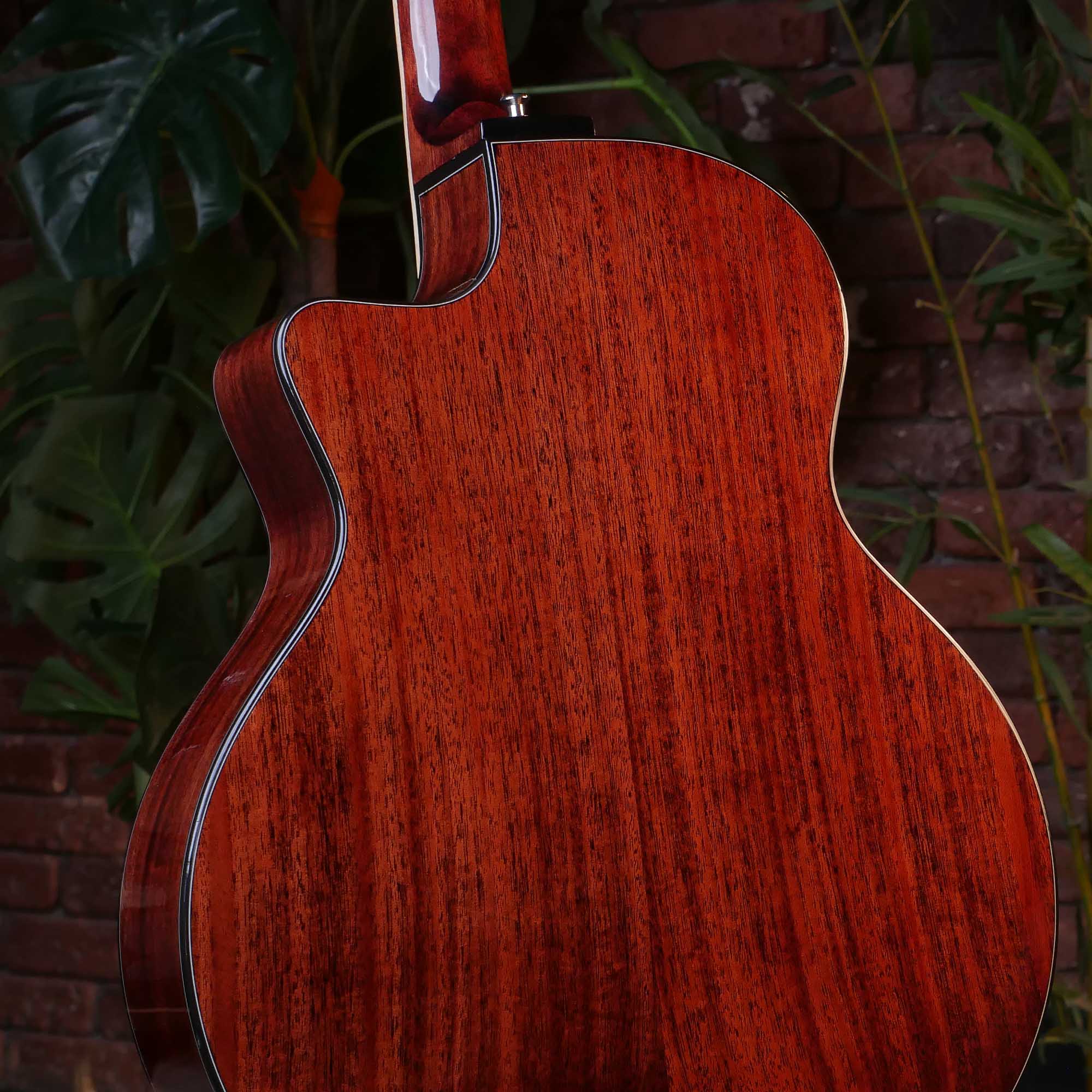 Strydom GA241CE Red moon Semi-Acoustic guitar Sunset