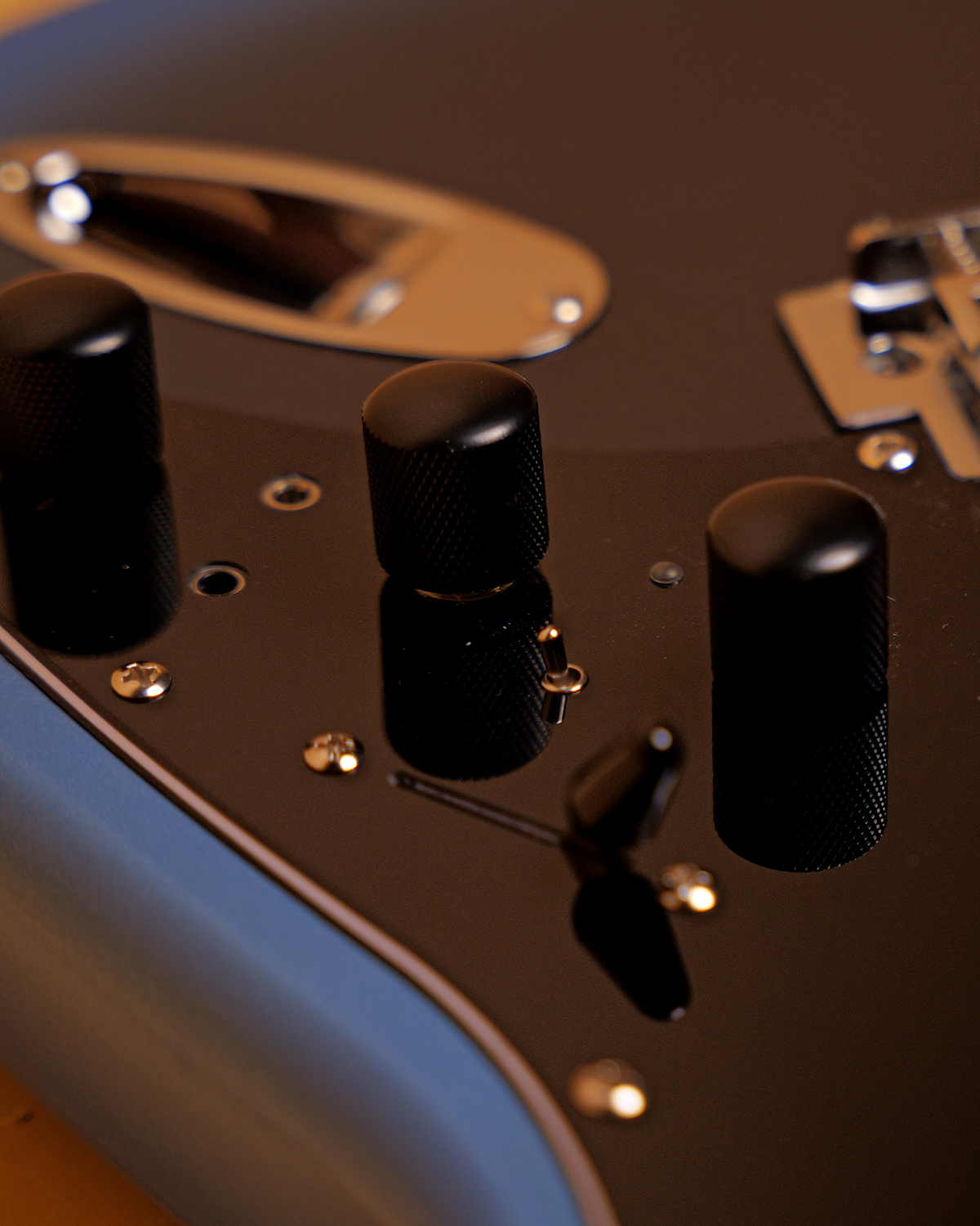 Strydom ST30 Pro Frost Blue  Built-In Riot Processor  HSS