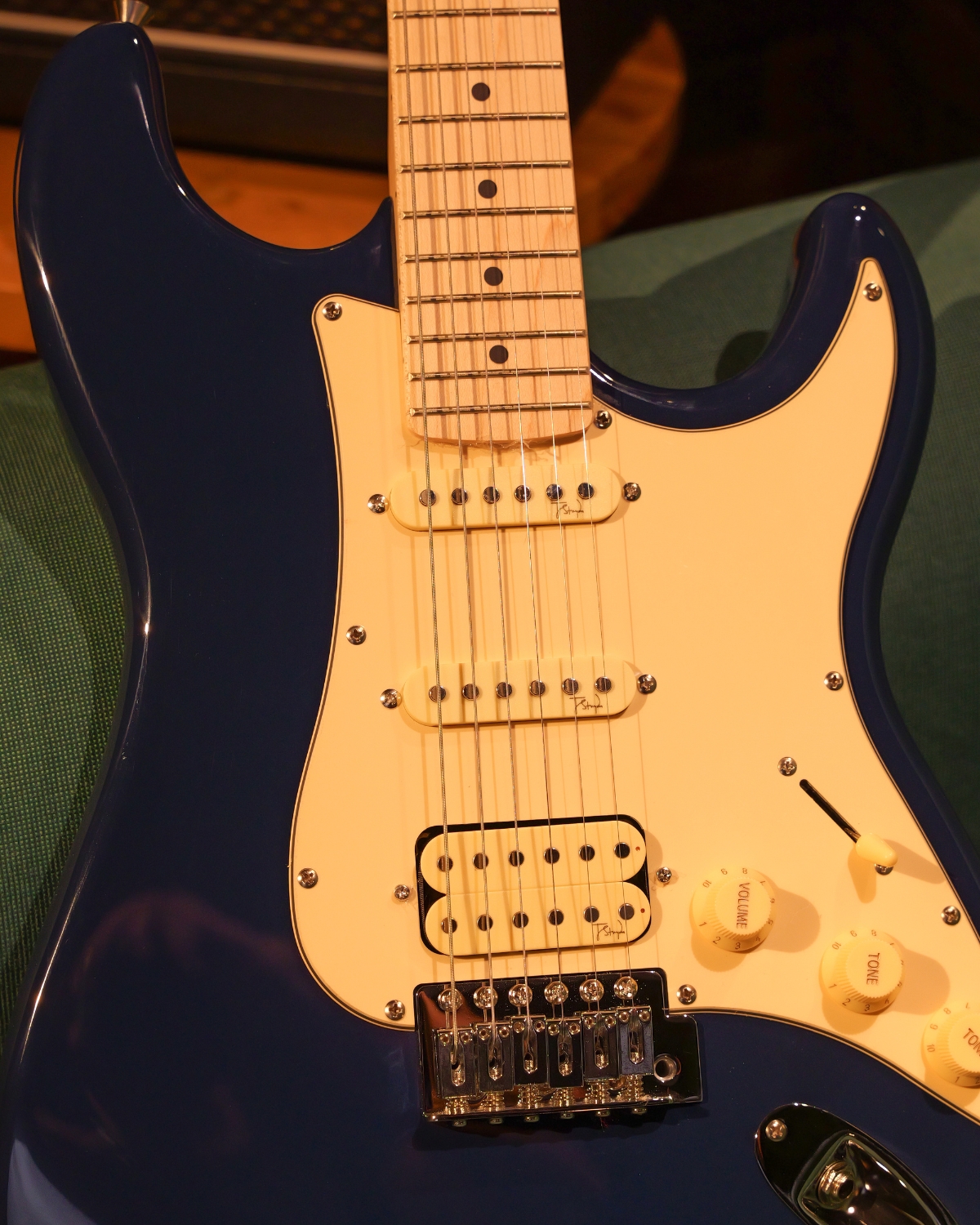 Strydom ST20M Cosmic Blue Electric Guitar HSS