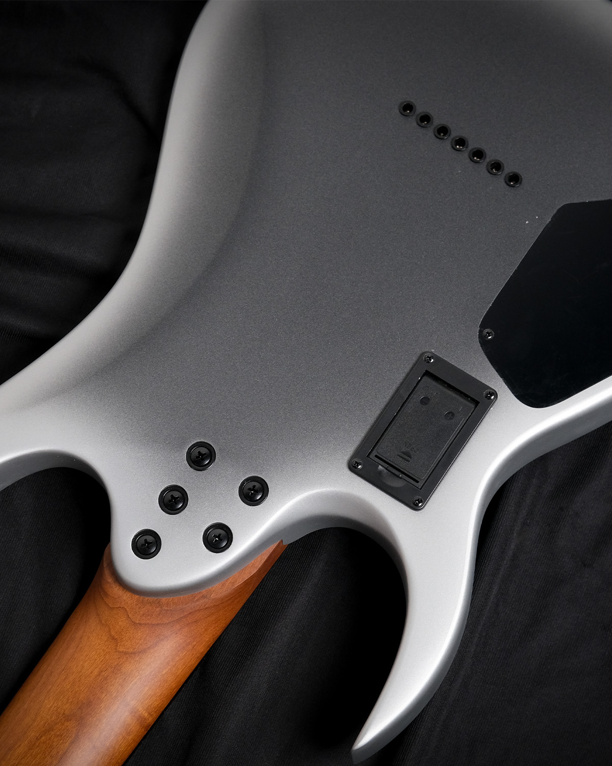 SQOE SEIB7S Silver mist SV HH Super Strat