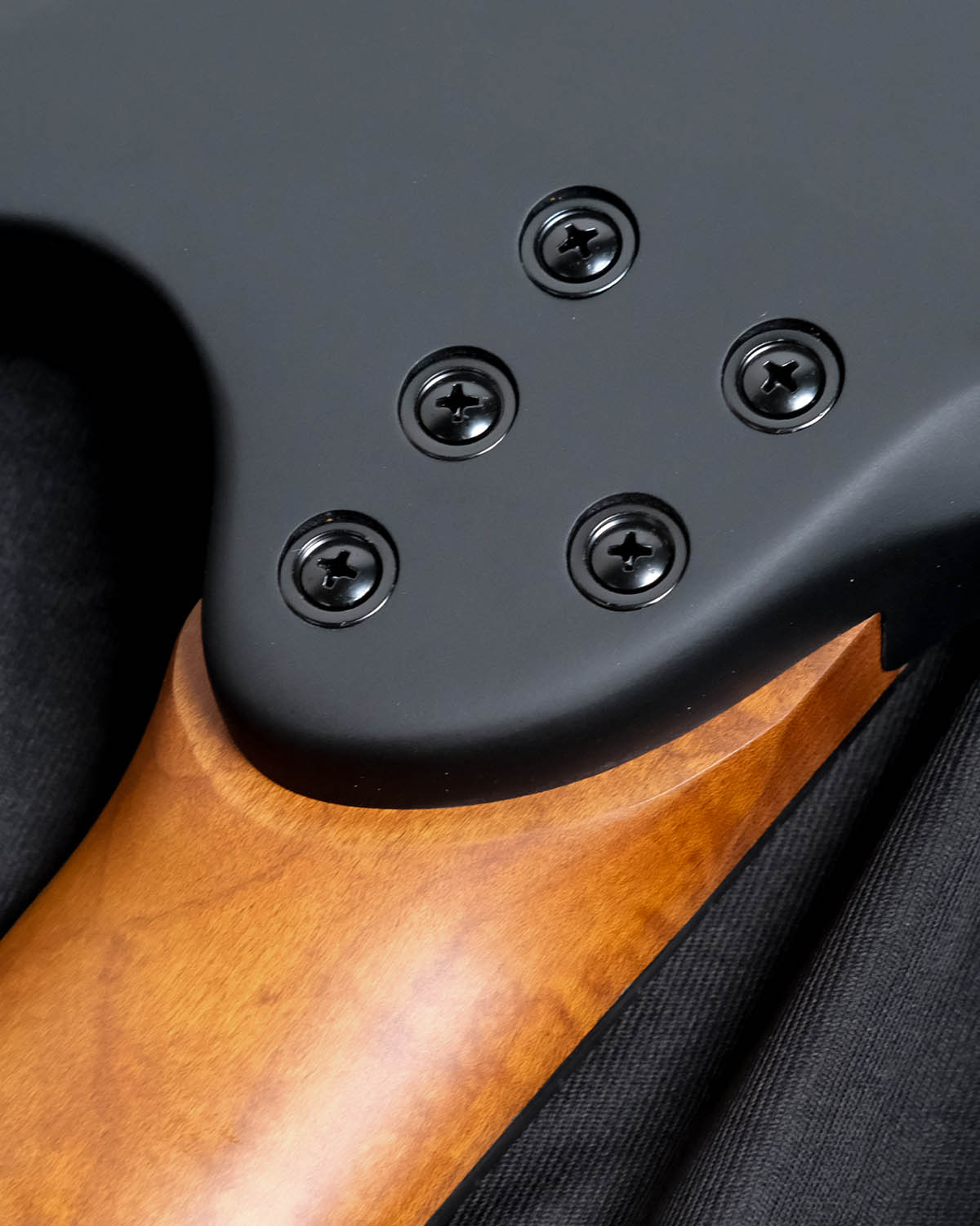 SQOE SEIB7S Black Warrior HH Super Strat