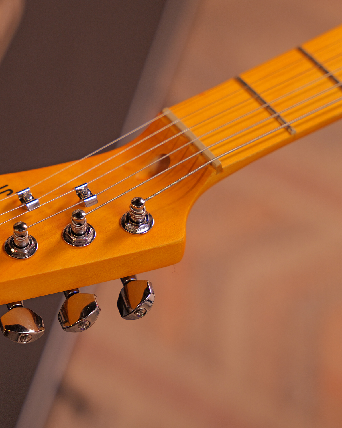 SQOE SEST500 Black Warrior Electric Guitar HSS