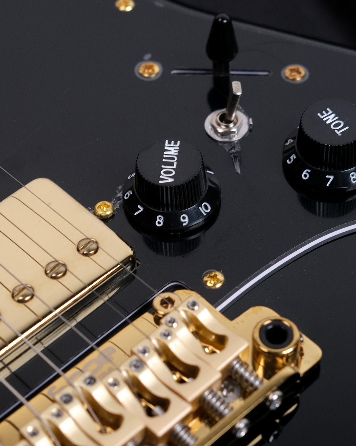 SQOE SEST1009 HSS - Black gold HARDCASE WITH KIT