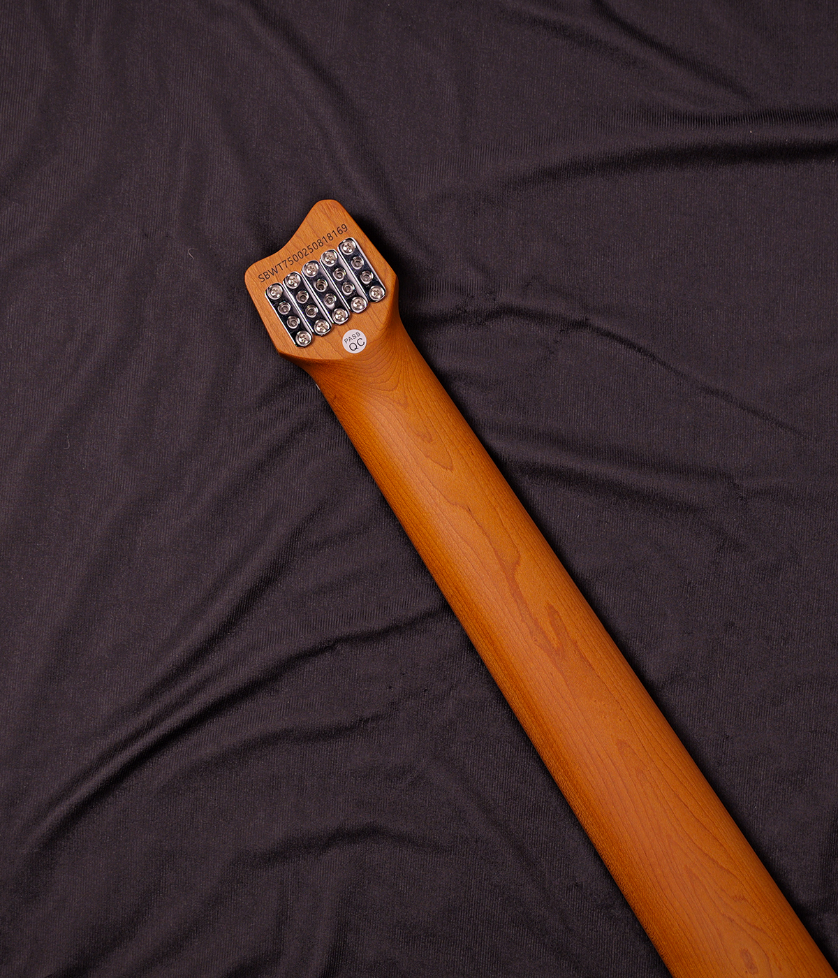 SQOE SBWT750 Surf green 5-String Headless Bass