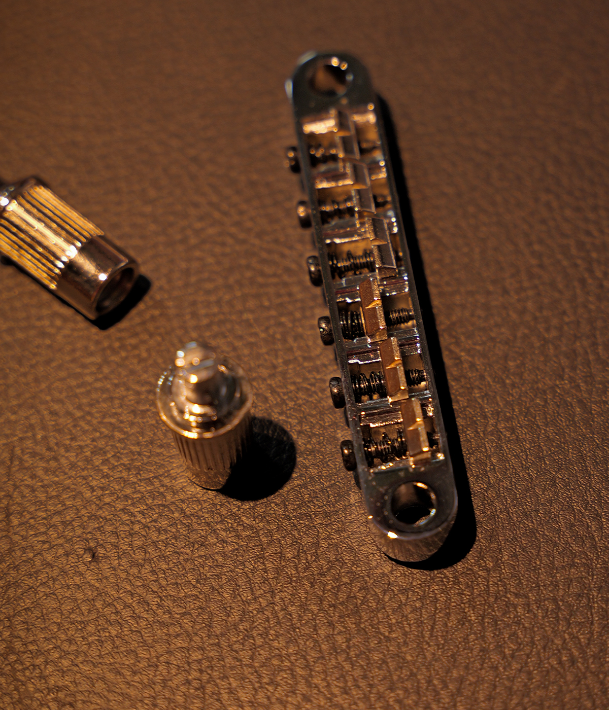 Wilkinson WOGB2-CR Wide Tune-O-Matic Bridge Chrome