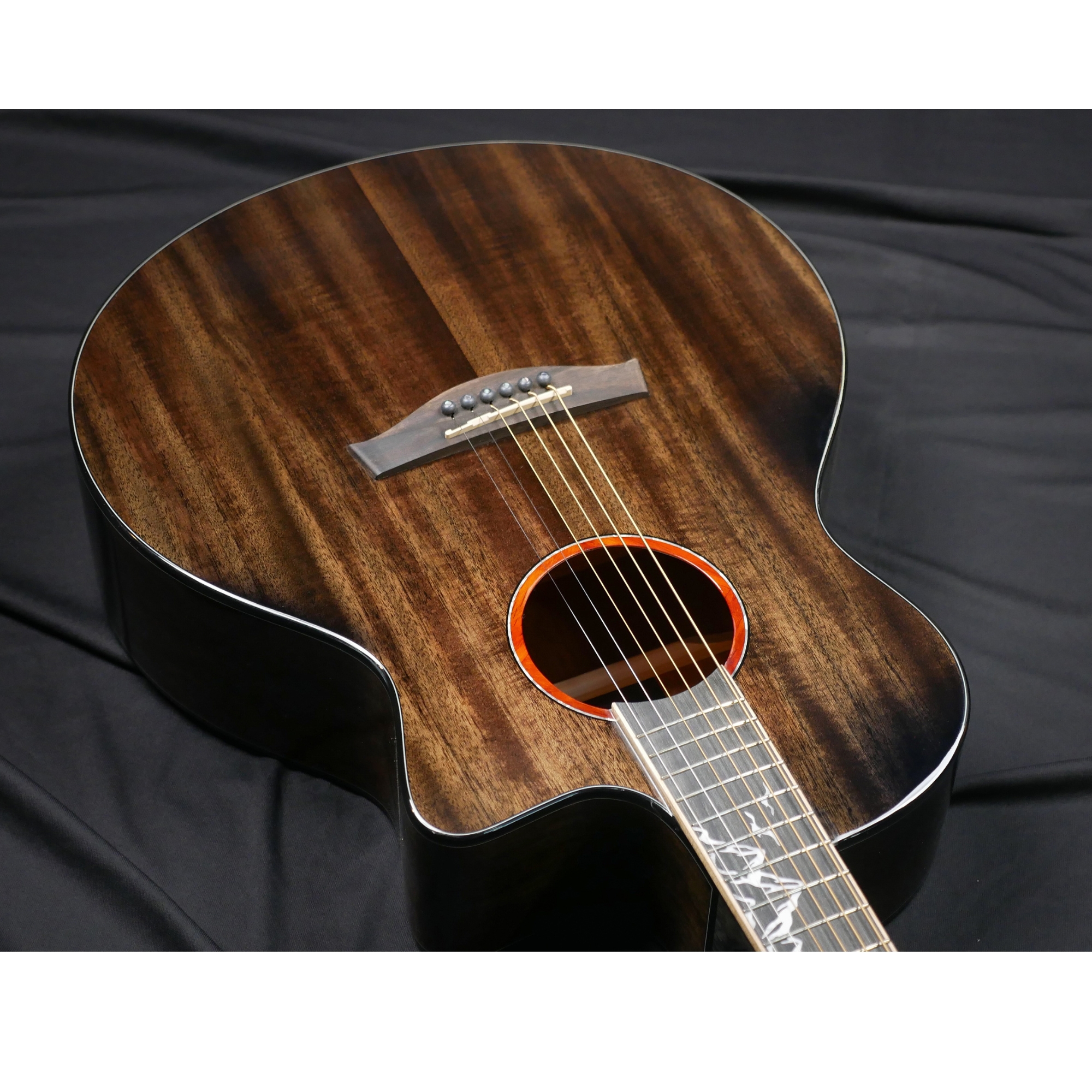 Strydom GA241C Red moon Acoustic guitar Black