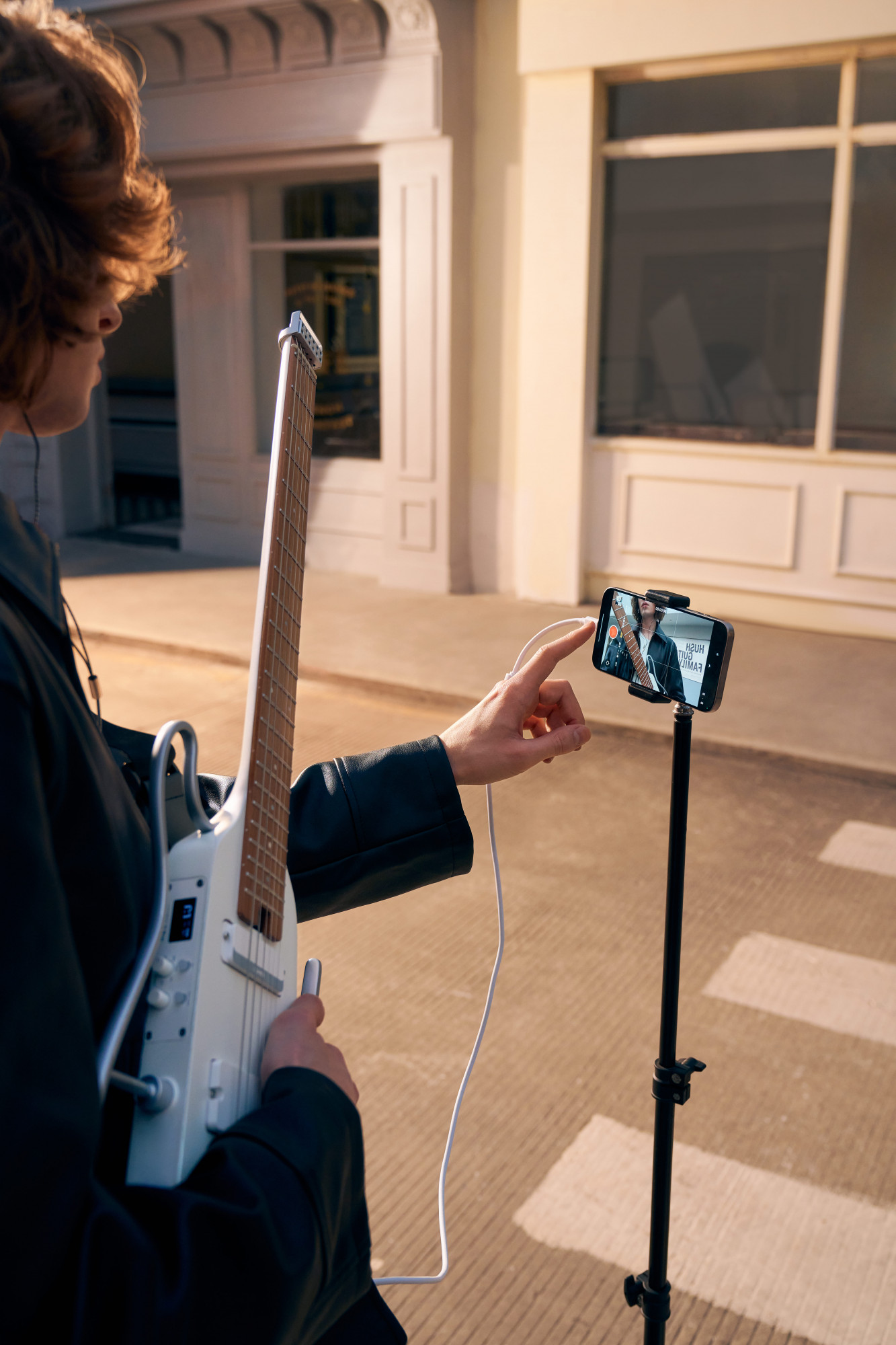 Donner HUSH X PRO Black Electric Guitar Kit - Smart Travel Guitar with Dozens of Preset Combinations 7 Tone Sim Options