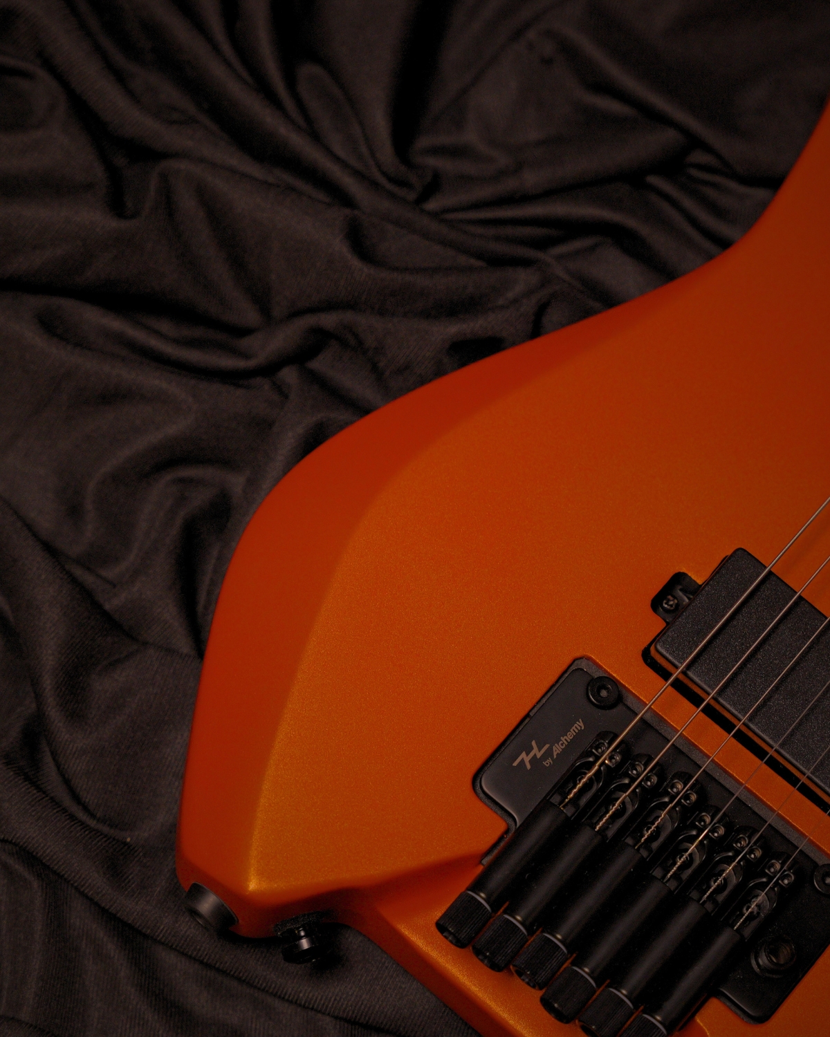 HEX N500S Headless Guitar Metallic coral orange Active Pickups Stainless Frets