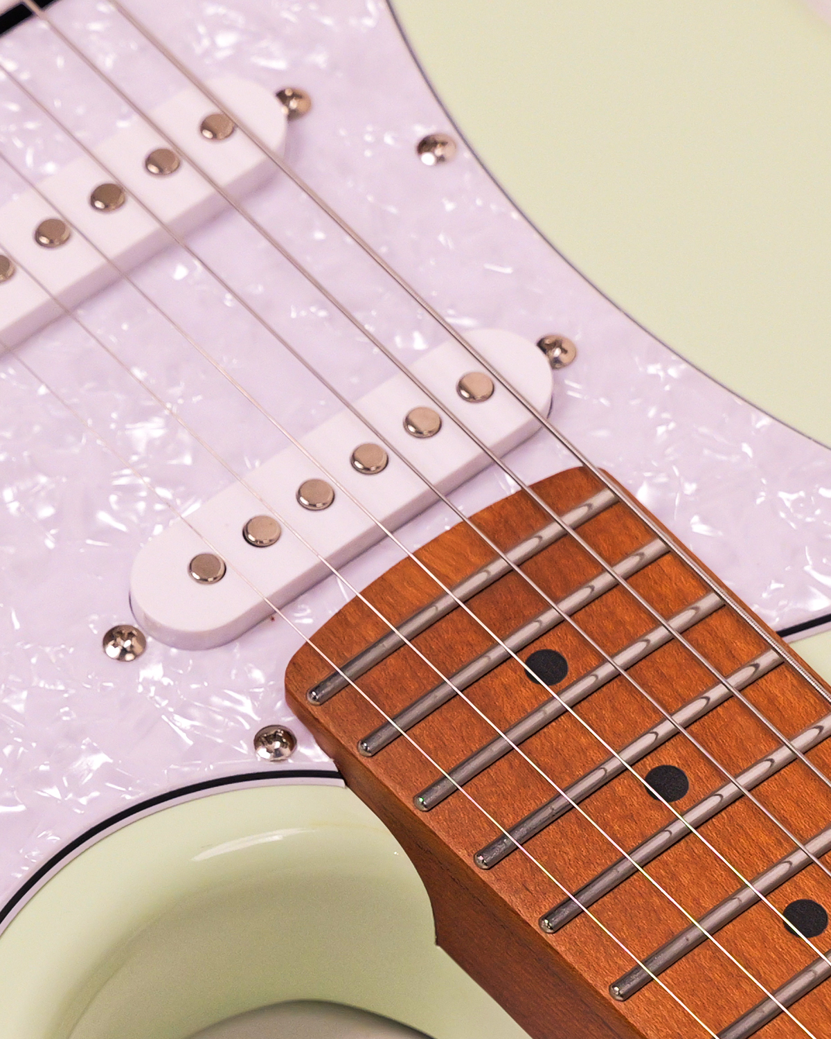 SQOE SEST500 Macaron Green Electric Guitar HSS