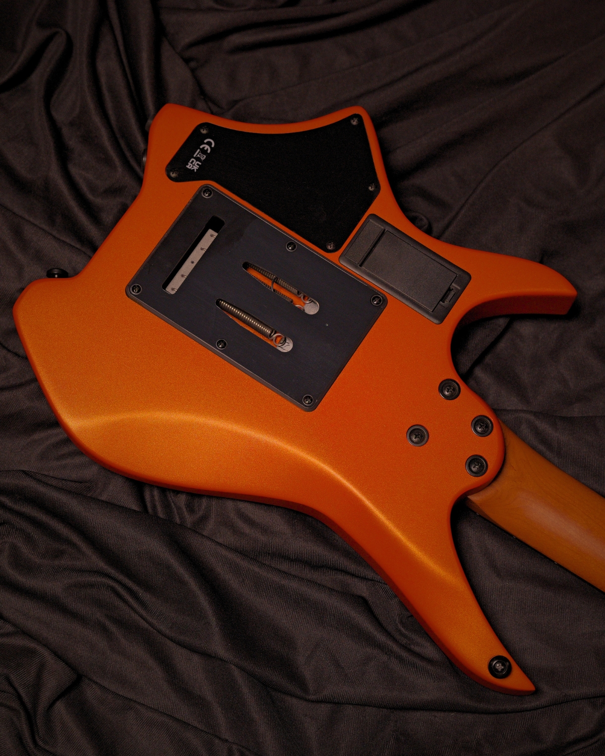 HEX N500S Headless Guitar Metallic coral orange Active Pickups Stainless Frets