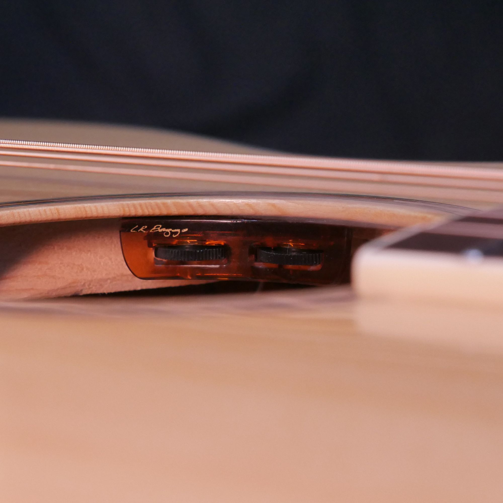 VESPERA - HEX VF300E SOLID TOP WITH LR BAGGS ELEMENT VTC EQ NATURAL