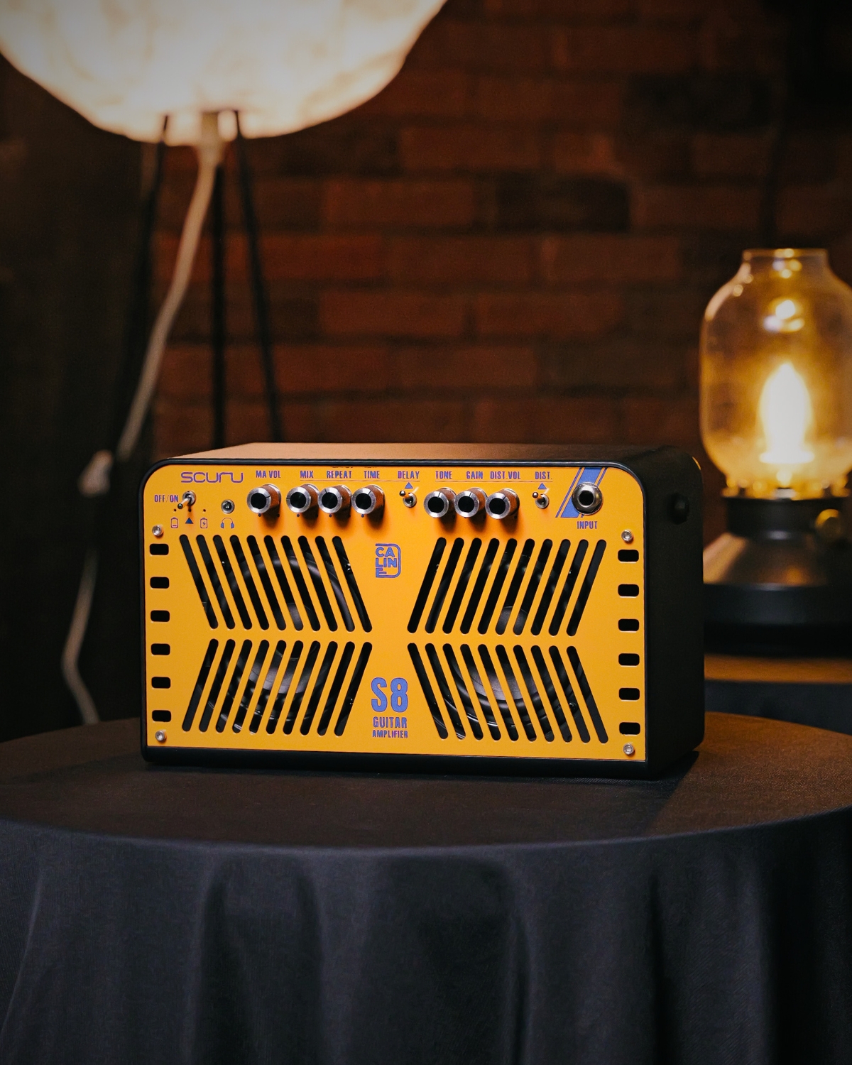 Caline Scuru S8G Portable Guitar Amplifier 20W with Bluetooth  Effects