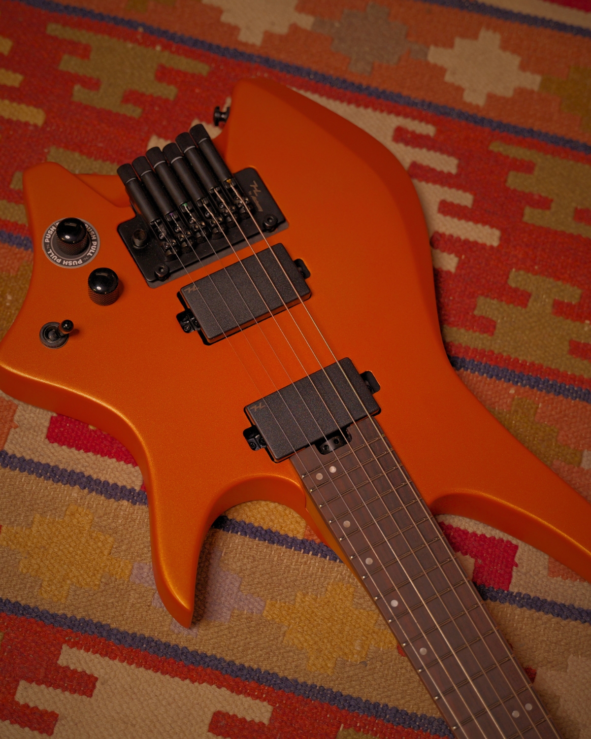 HEX N500S Headless Guitar Metallic coral orange Active Pickups Stainless Frets