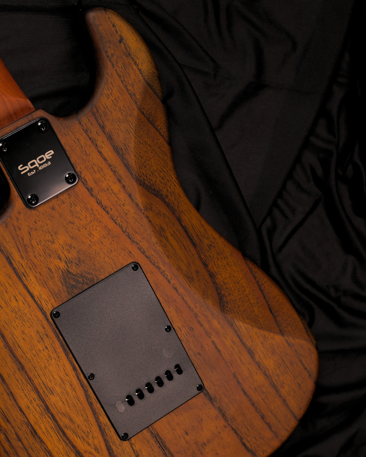 SQOE SEST650 HSS Ash series Maple brown