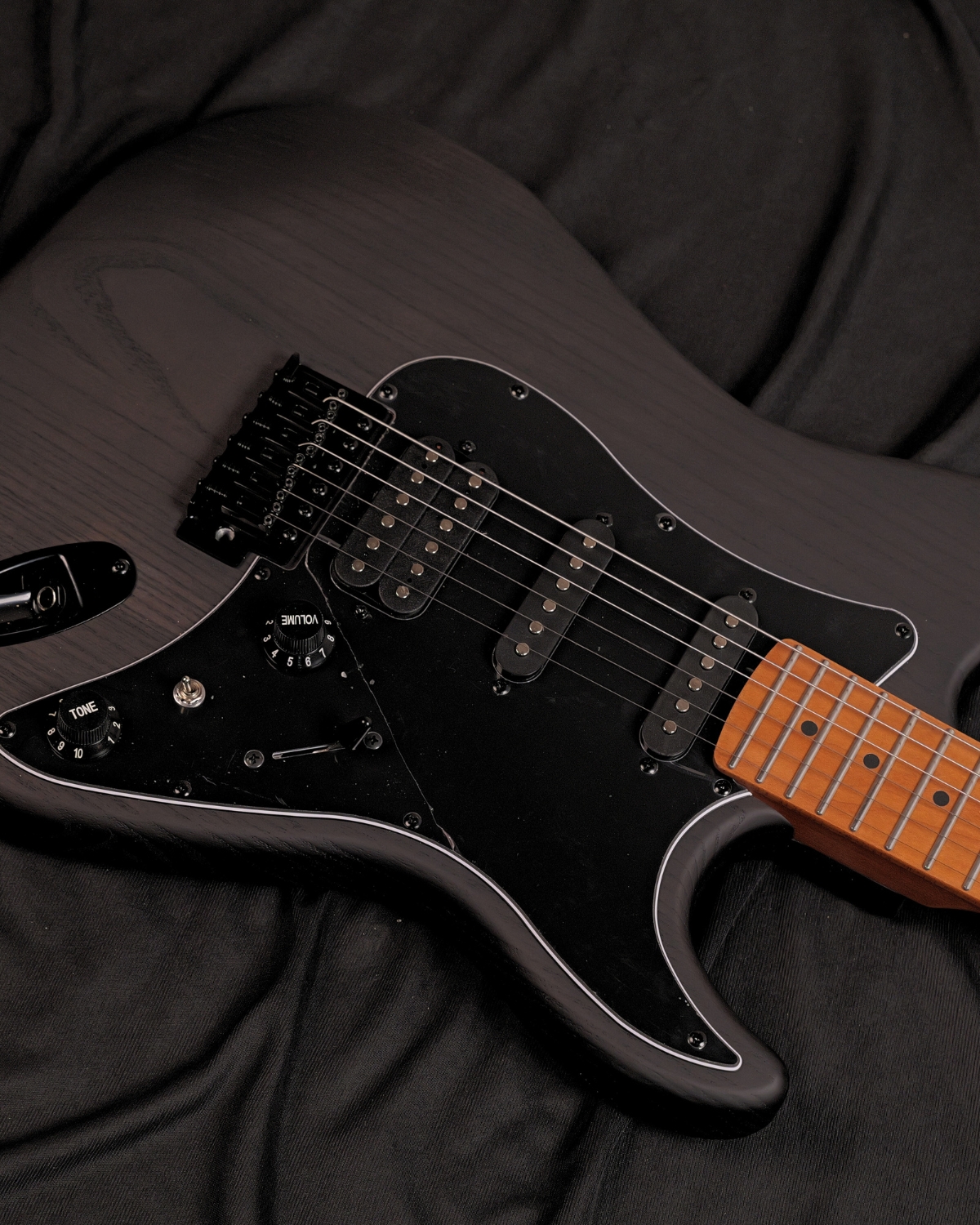 SQOE SEST650 HSS Ash series ink carbon black