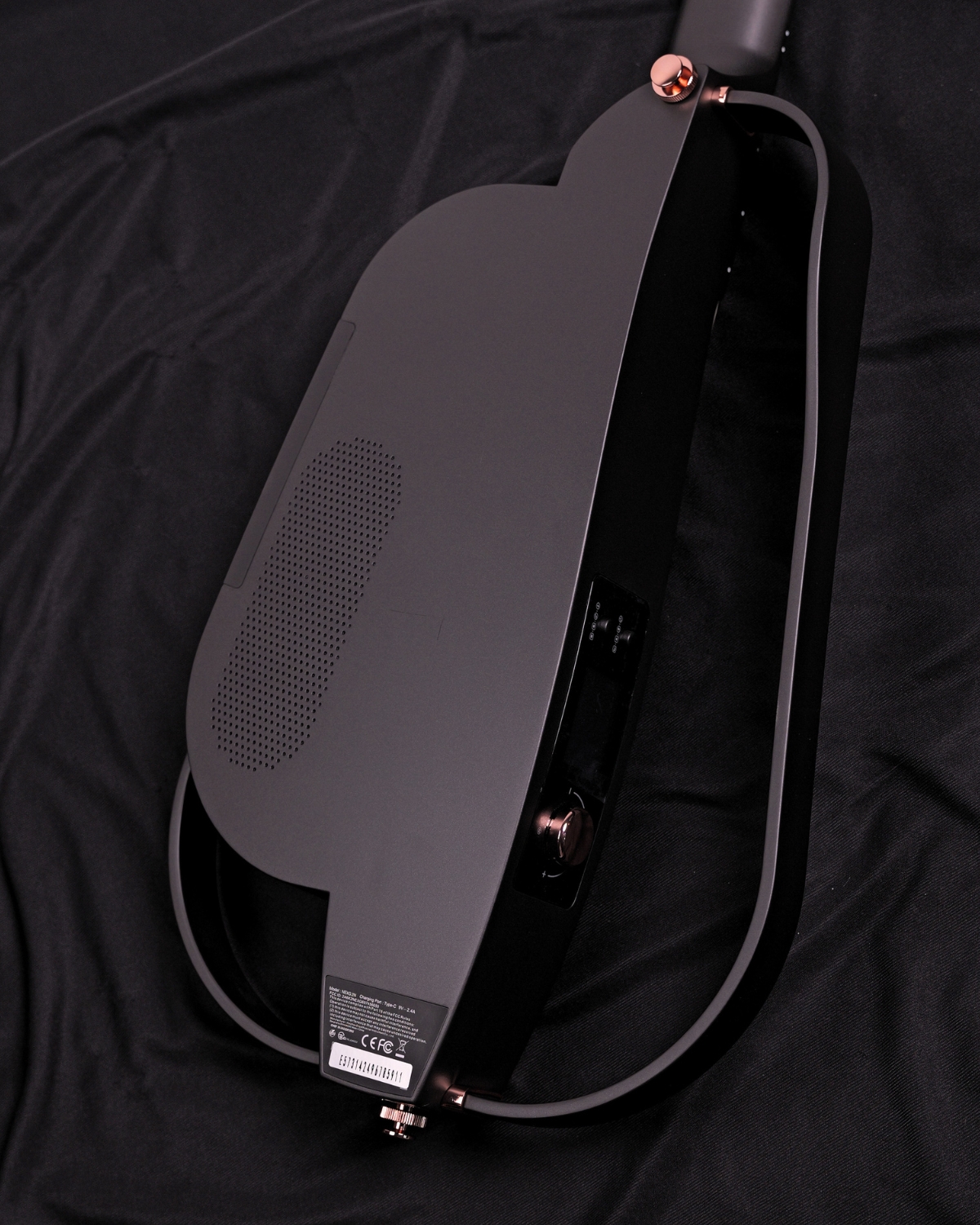 Enya NexG SE Nylon guitar Lucifer edition