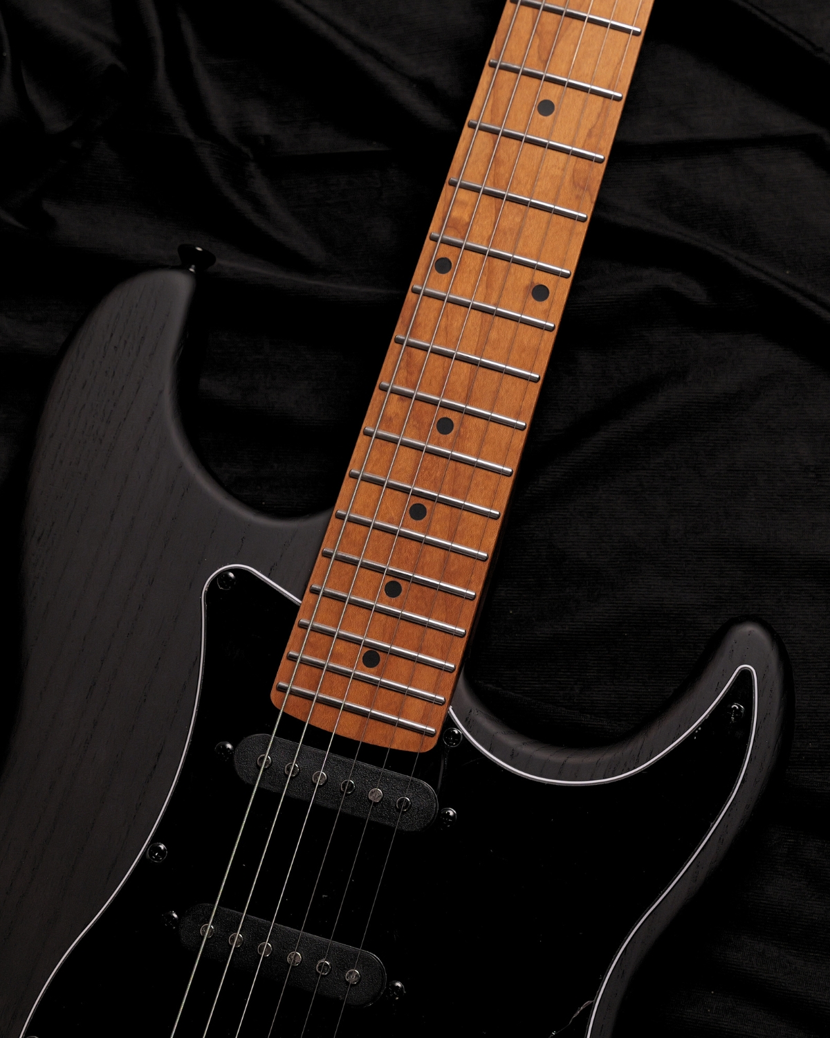 SQOE SEST650 HSS Ash series ink carbon black