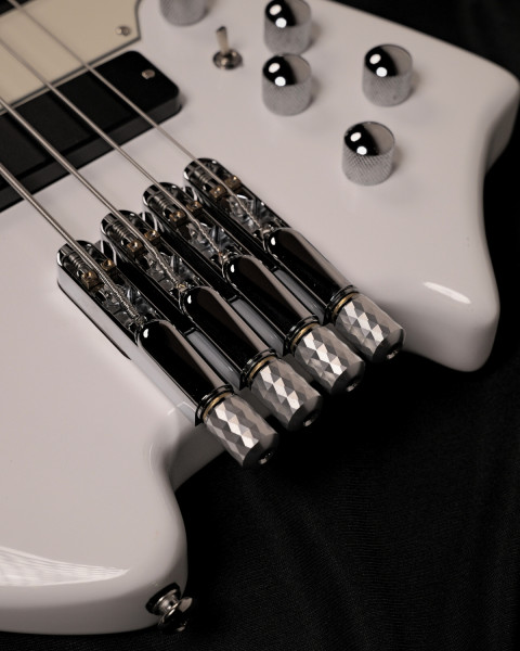 SQOE SBWT700 Pearl White H-H humbucker pickups and active/passive switch