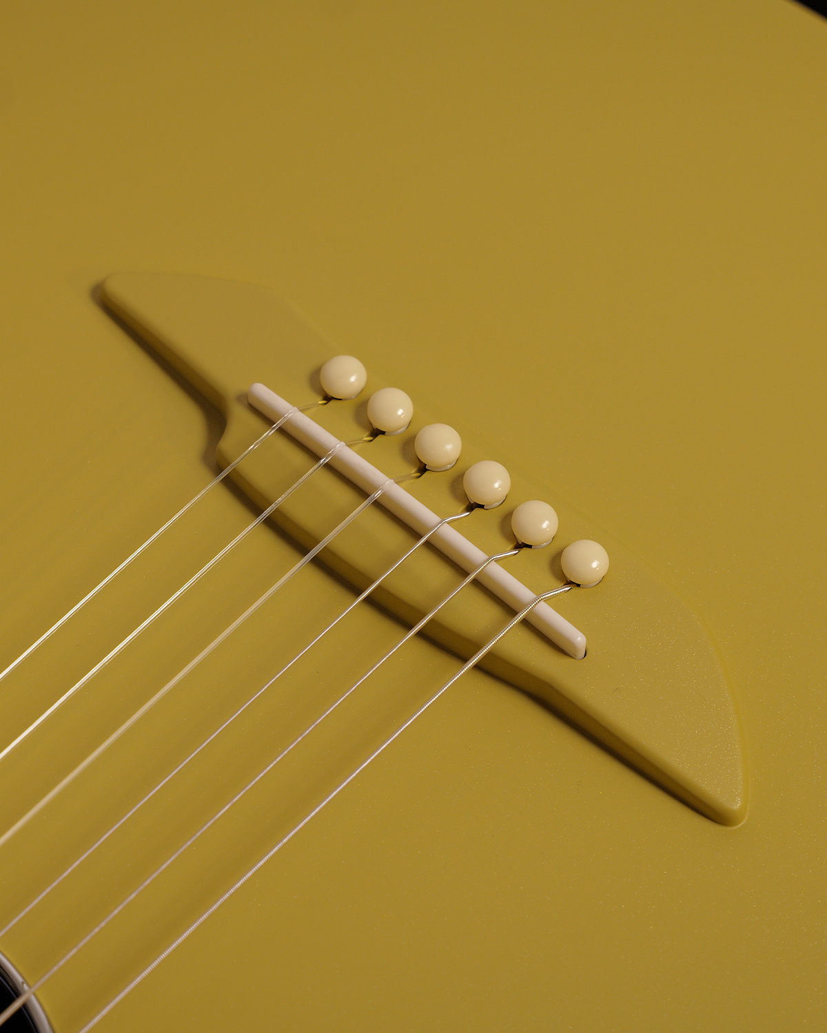 Natasha Cosmos NSX  Carbon Fibre Classical Guitar with Smart Pickup glaze gold