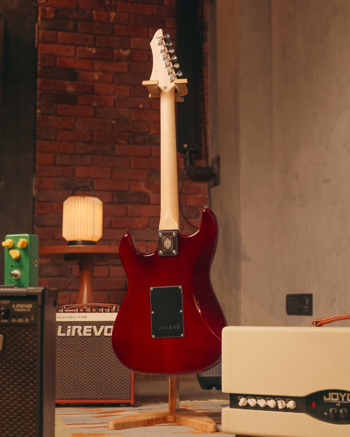 Strydom ST20R Aged Wine Electric Guitar  HSS