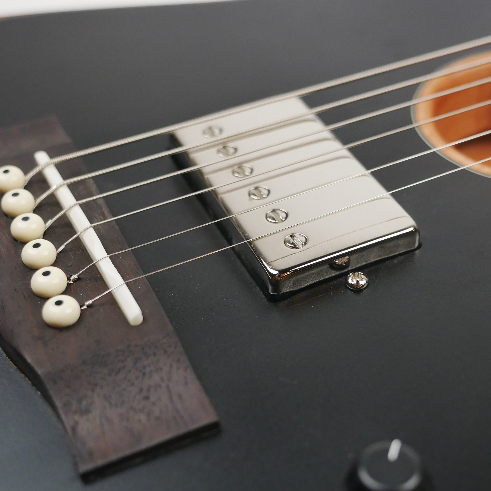 SQOE SEAE910 COSMIC BLACK ACOUSTASONIC SERIES