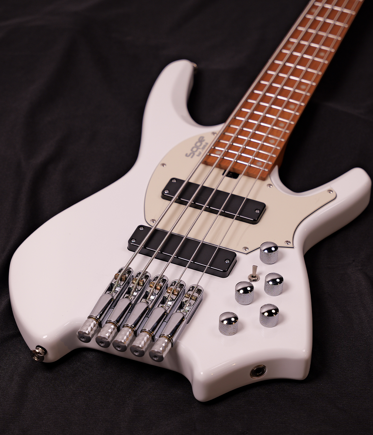 SQOE SBWT750 Pearl White 5-String Headless Bass