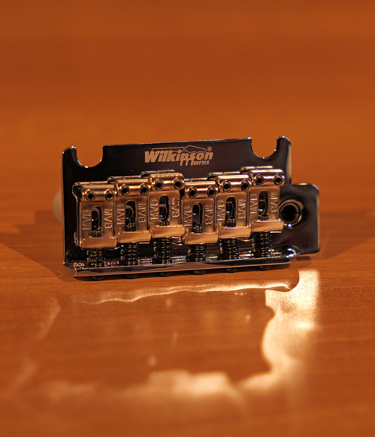 Wilkinson WOV05-CR Vintage 6-Screw Tremolo  Bent Steel