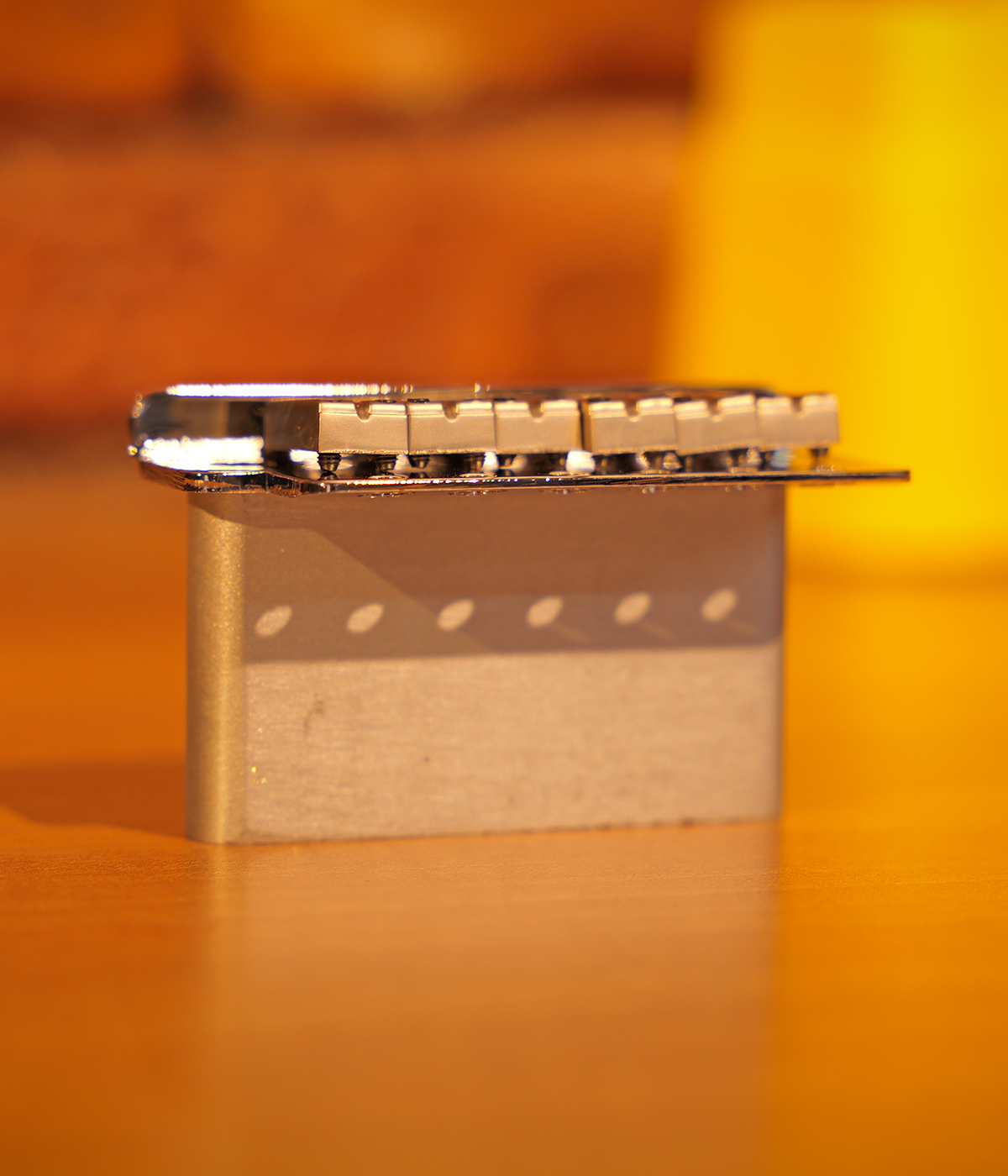 Wilkinson WOV04-CR 6-Screw Tremolo Solid Saddles