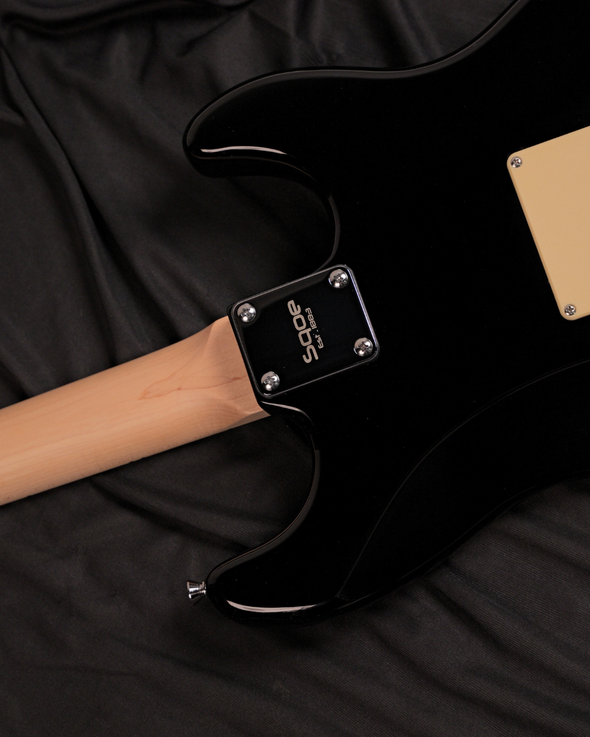 SQOE SEST250 Left handed black Electric Guitar HSS
