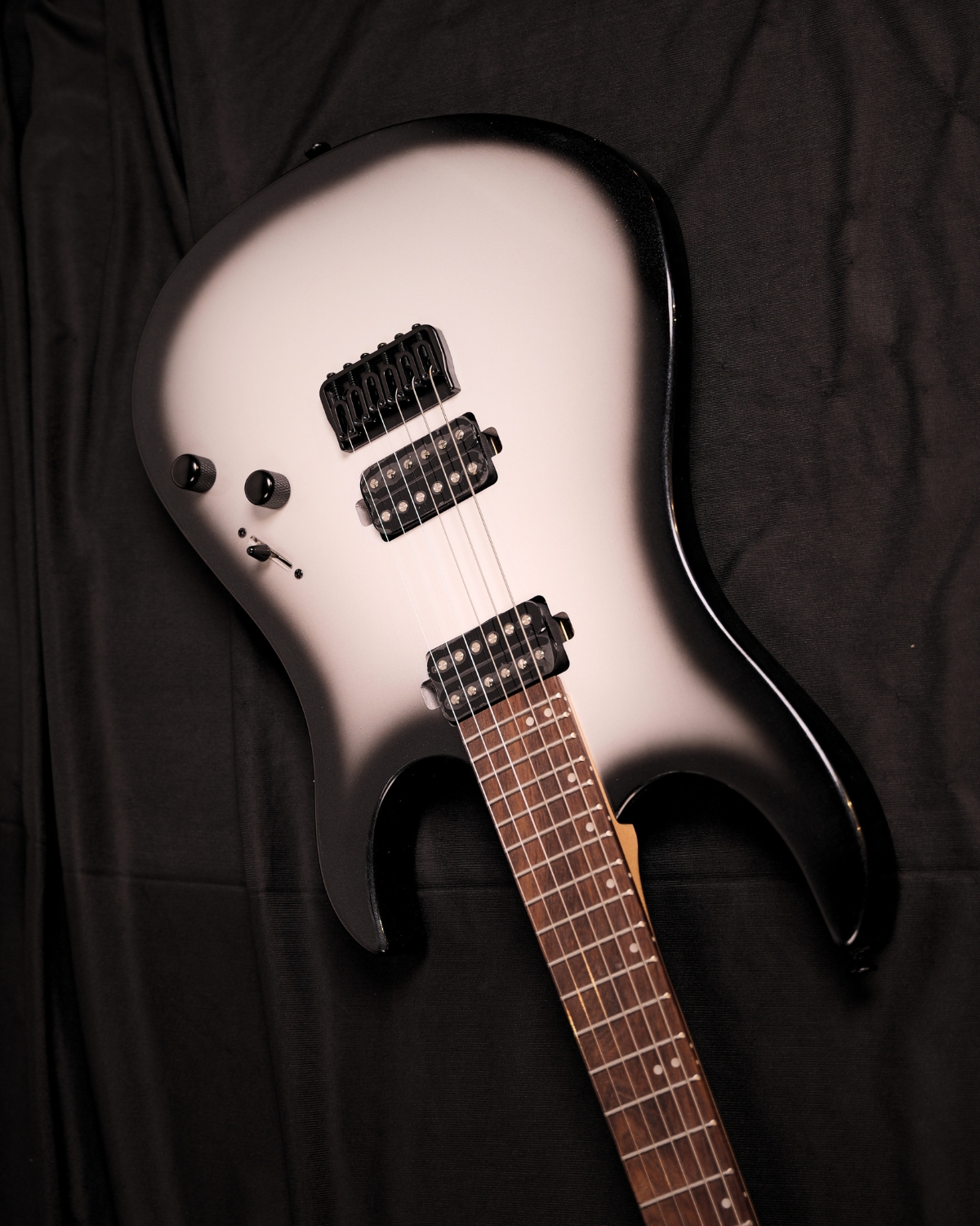 DONNER DMT102B  SILVER BURST