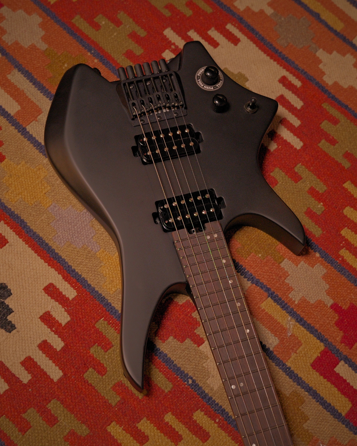 HEX N400L S BK BLACK LEFT HANDED - STAINLESS STEEL FRETS