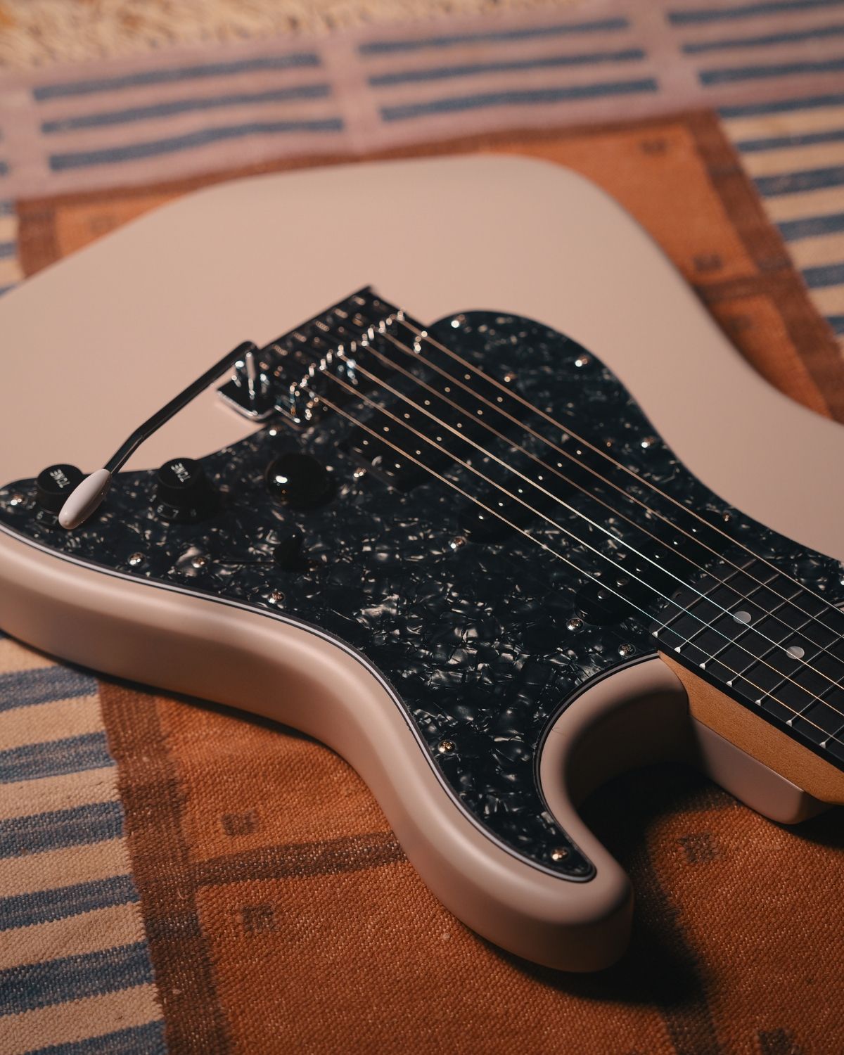 Strydom Smart Guitar AU01 - Desert Bloom