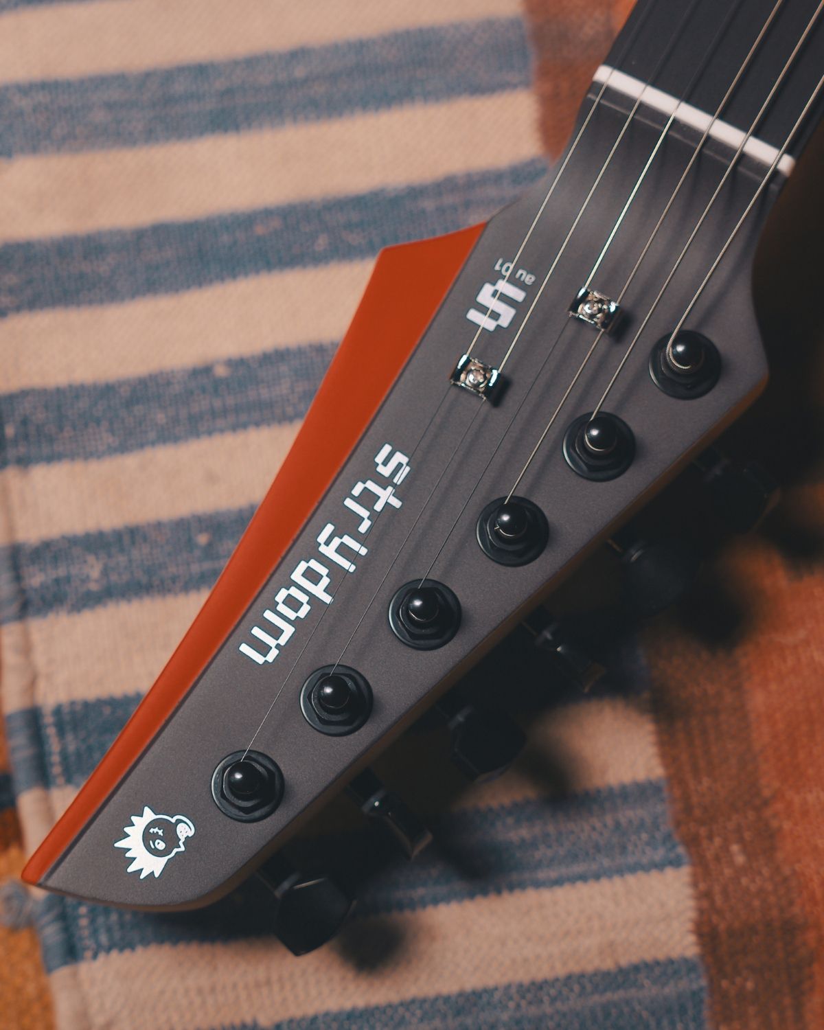 Strydom Smart Guitar AU01 - Desert Bloom