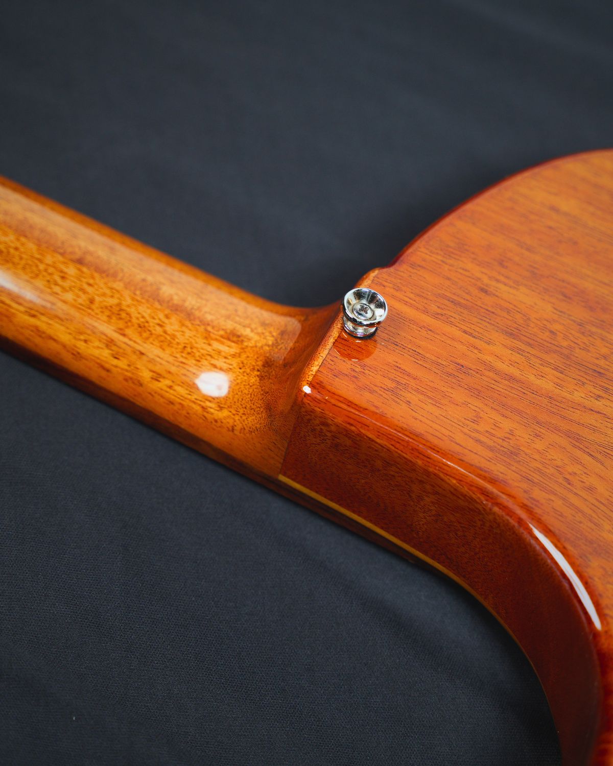 MARTINEZ Hispania Cognac with EQ all solid flame top modern semi-acoustic classical guitar with effects