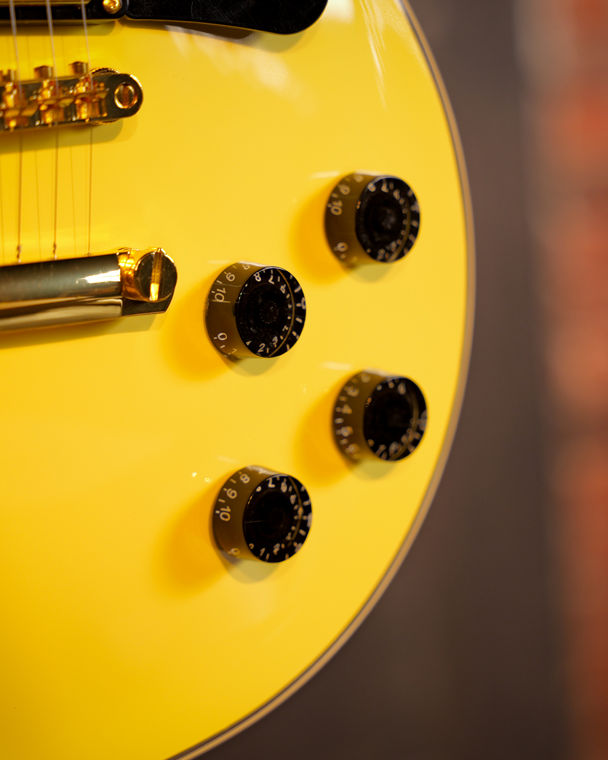 Strydom Fatboy FB30 Vintage cream Les Paul Style Alnico V