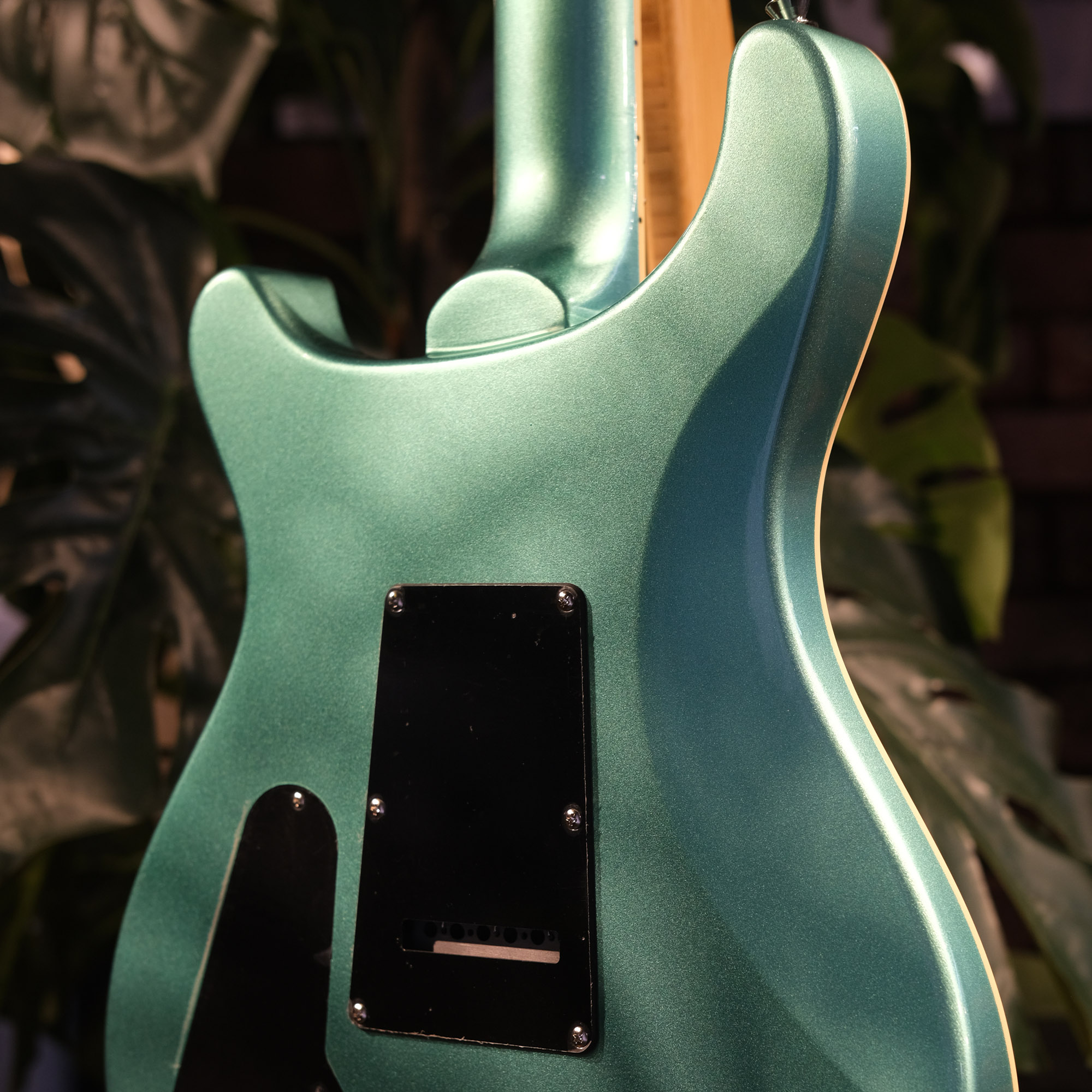 SQOE SE200 SHIMMER MINT GREEN Electric Guitar Wilkinson Tremolo Mirror Gloss Finish