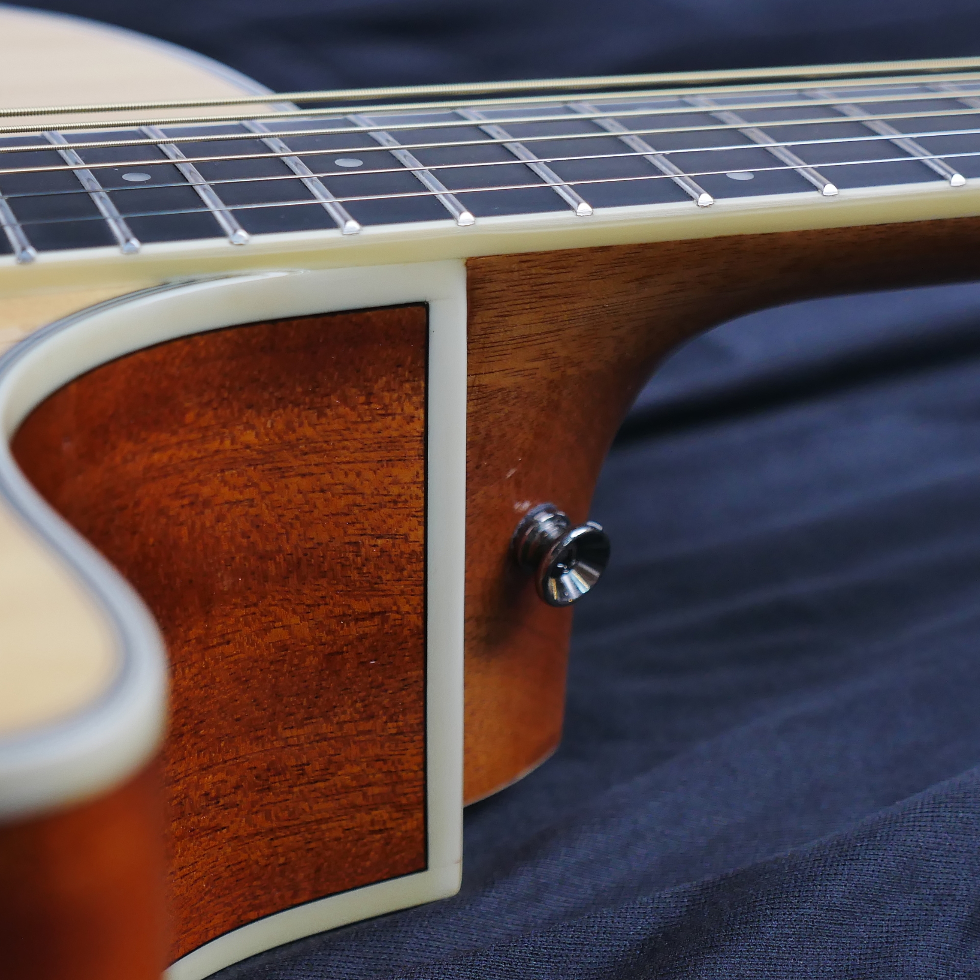 SQOE S340 FGCS Solid top Acoustic guitar - Natural