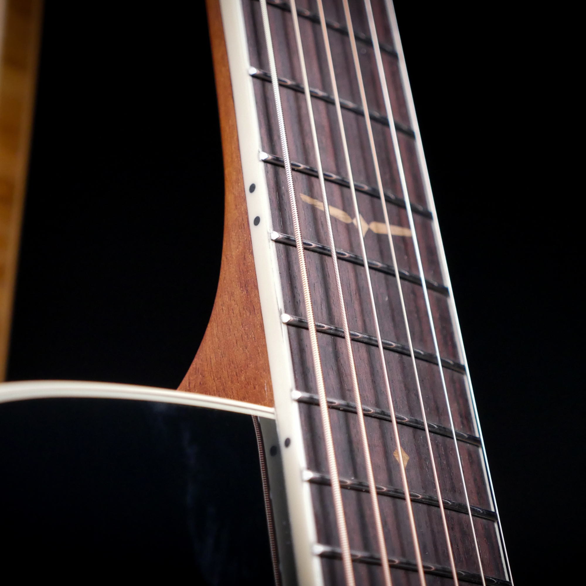 VESPERA - HEX VG300E BT BLACK SOLID TOP WITH LR BAGGS ELEMENT VTC EQ