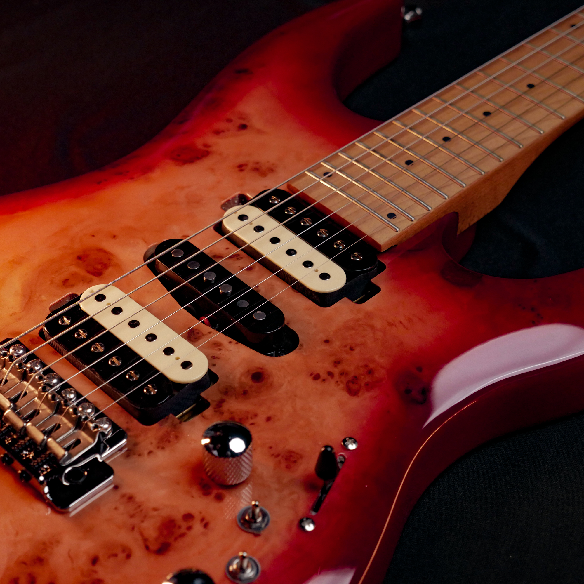 SQOE SEIB550 Cherry Red HSH Super Strat series