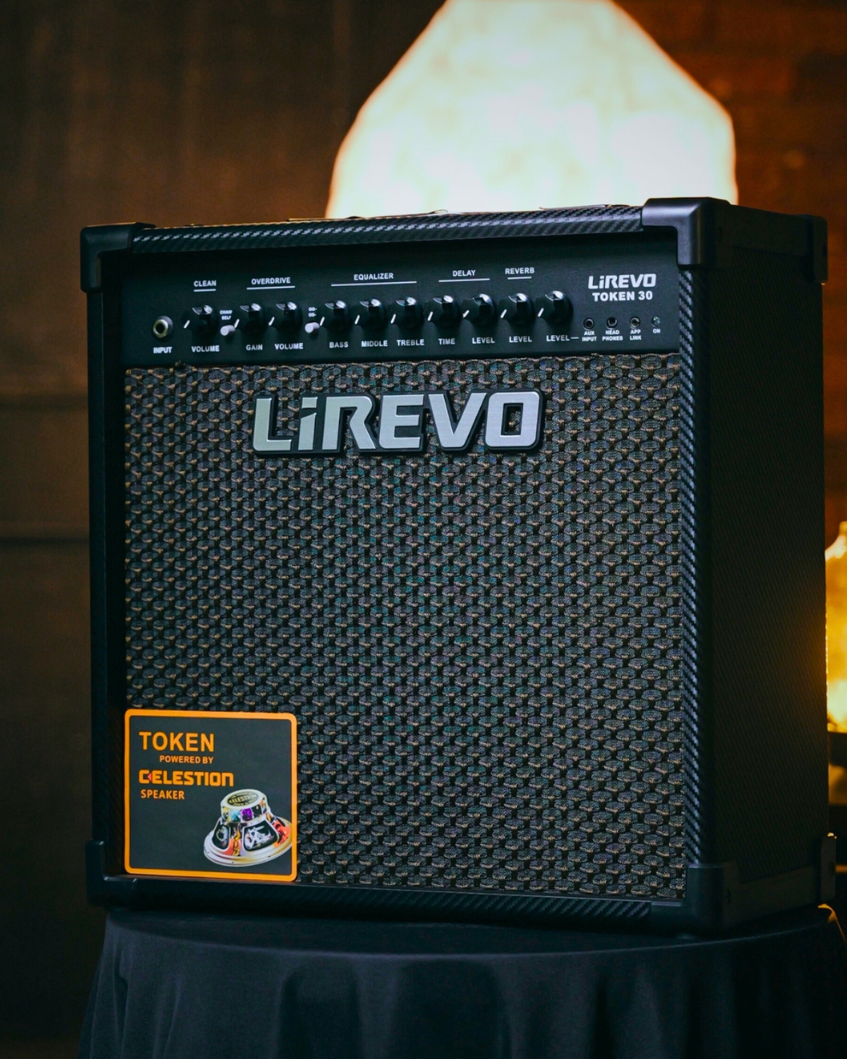 LiREVO Token 15- 15W electric amplifier with Celestion speakers