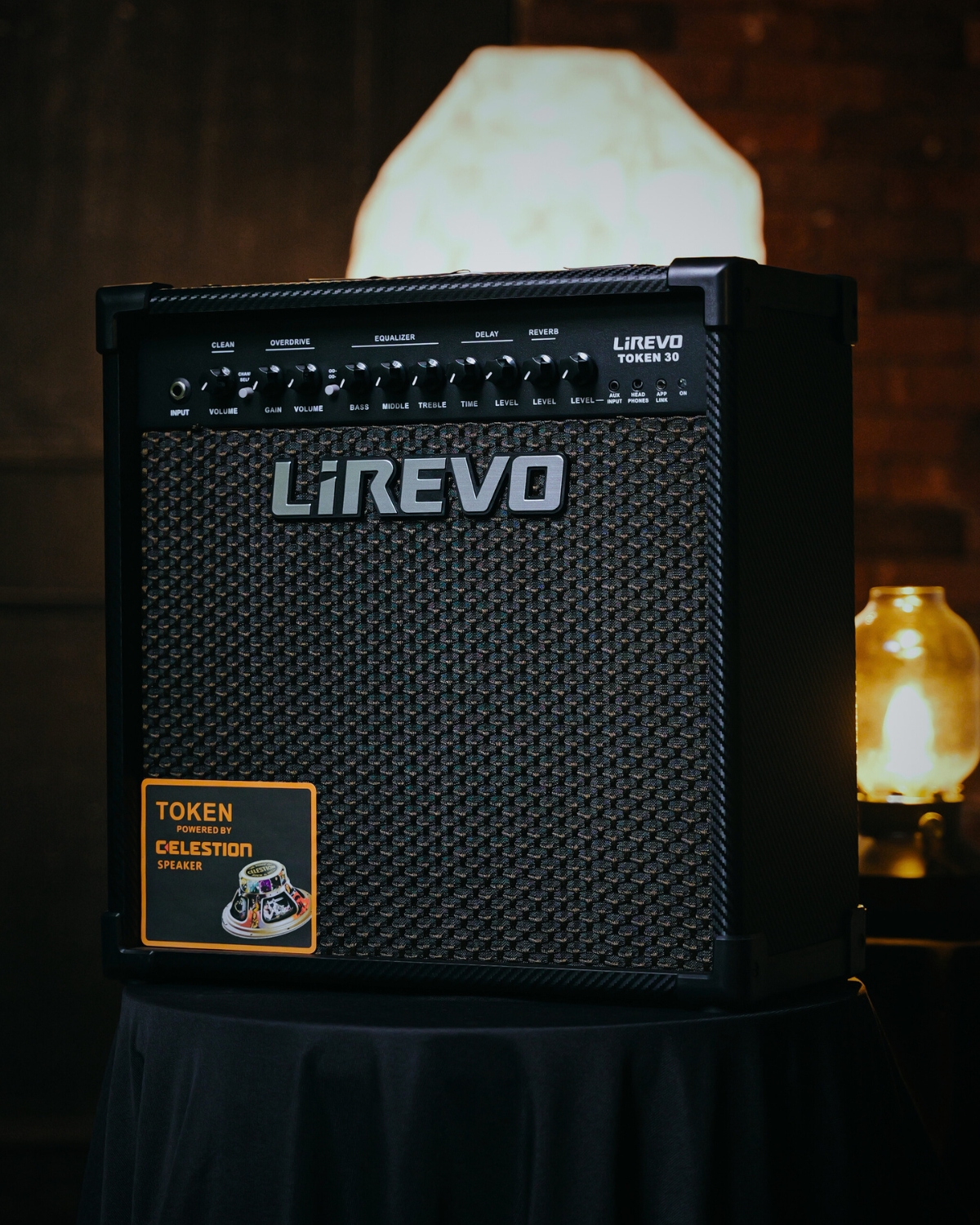 LiREVO Token 15- 15W electric amplifier with Celestion speakers
