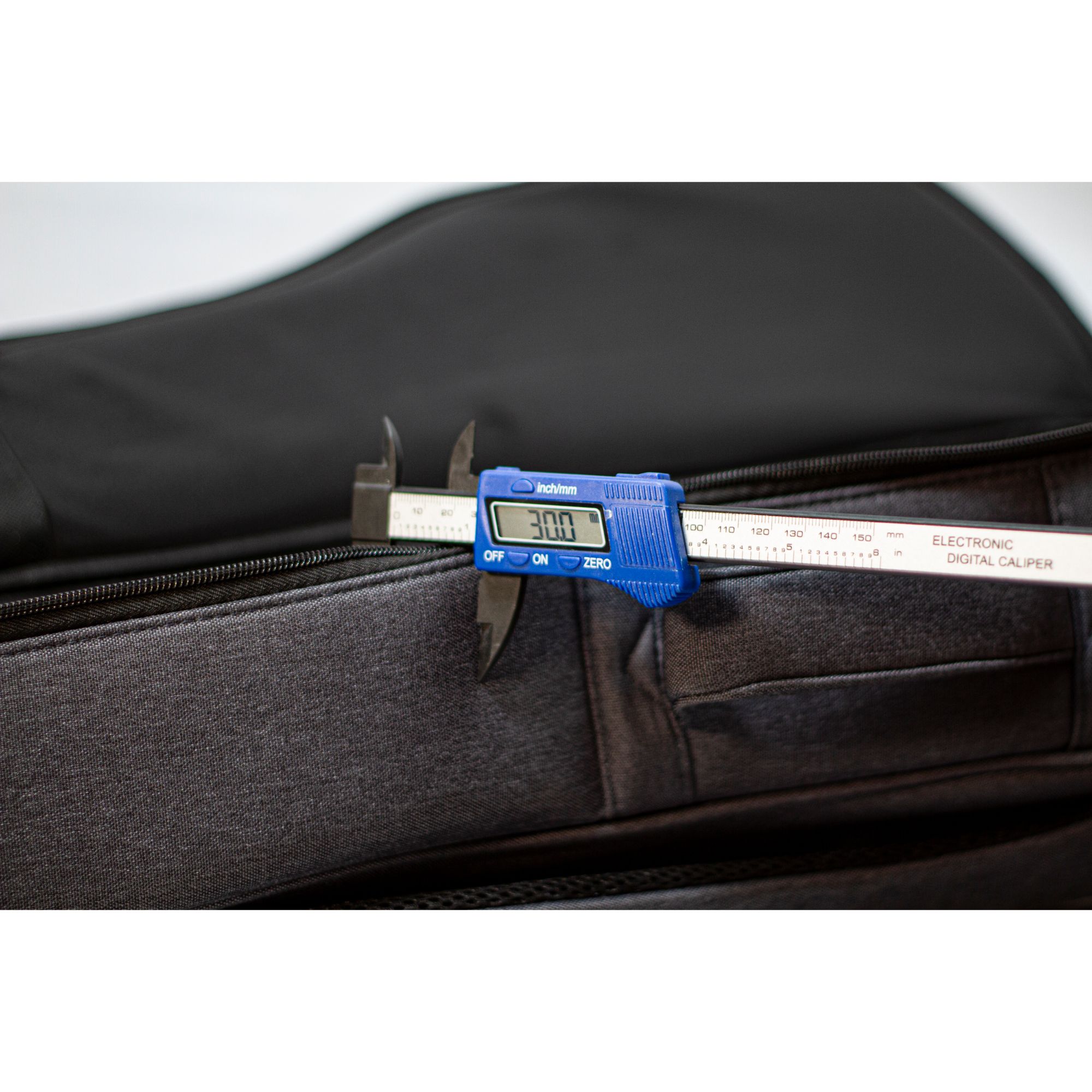 Enya EUT-M6 EQ Blue Solid Mahogany Tenor Ukulele