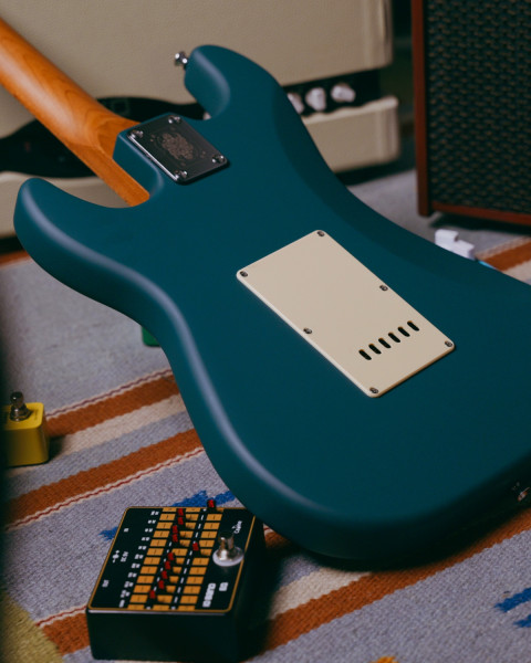 ST30M Aqua Fire Image 5