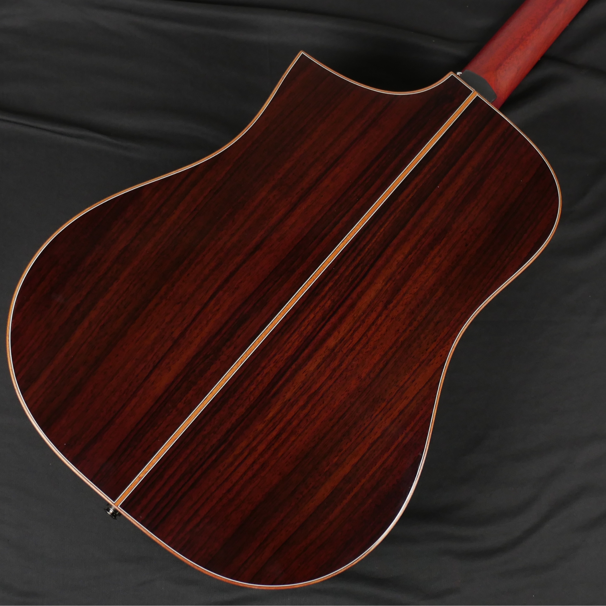 Hex D750CEG -QUEEN SERIES WITH LR BAGGS ELEMENT BRONZE EQ - ALL SOLID